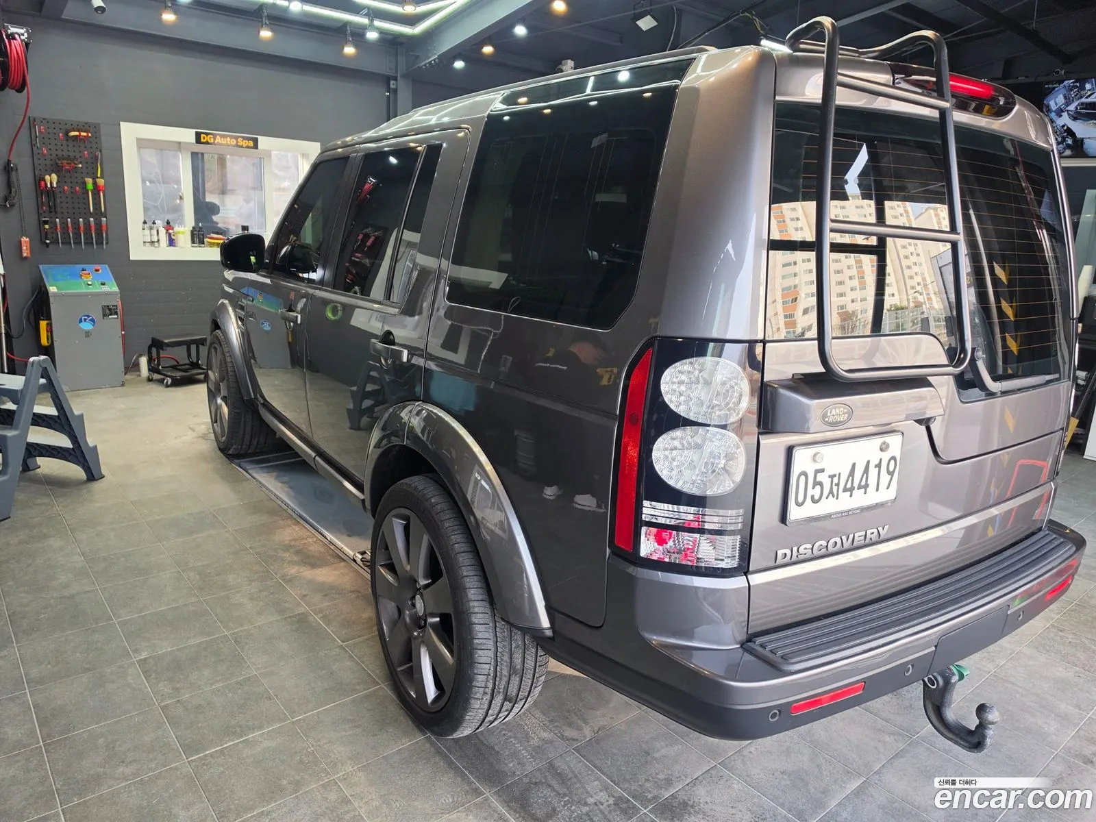Land Rover Discovery 4 2014 — 2