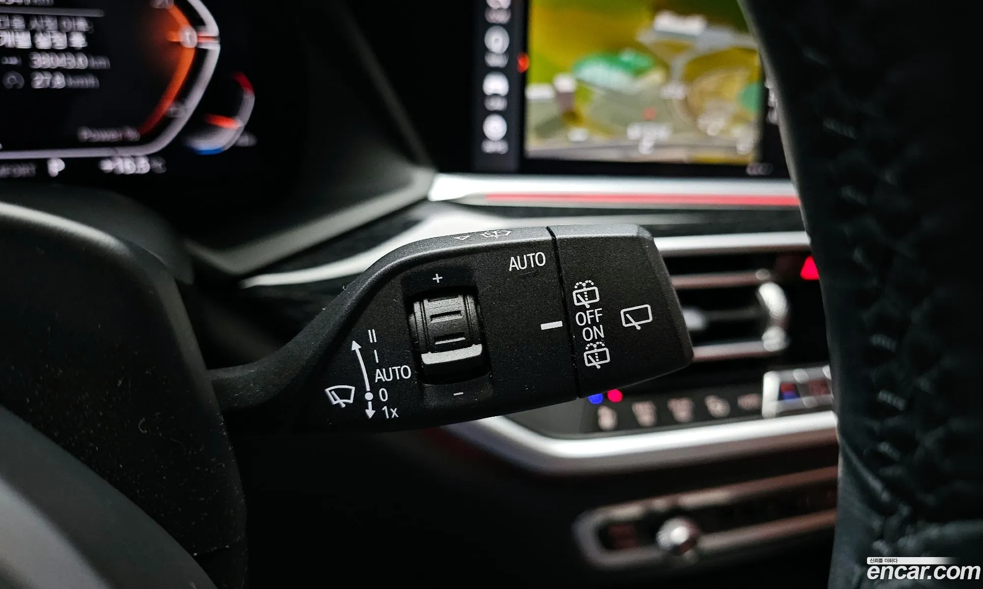 BMW X7 2021 — 7