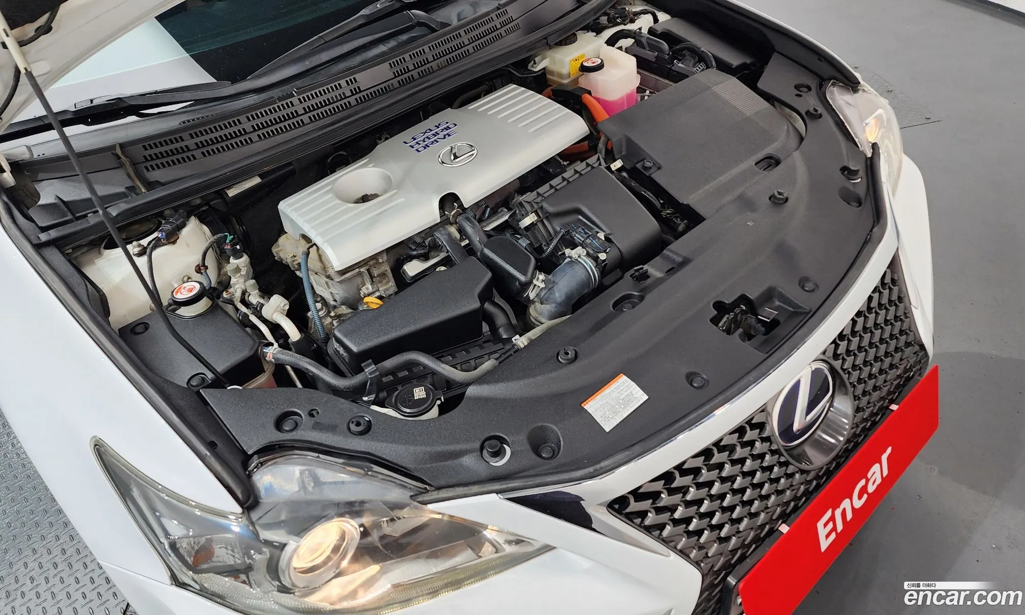 Lexus CT200h 2016 JTHKD5BH4H2281716 — 13