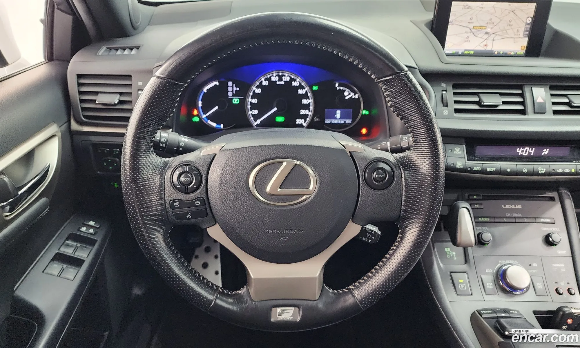 Lexus CT200h 2016 JTHKD5BH4H2281716 — 8
