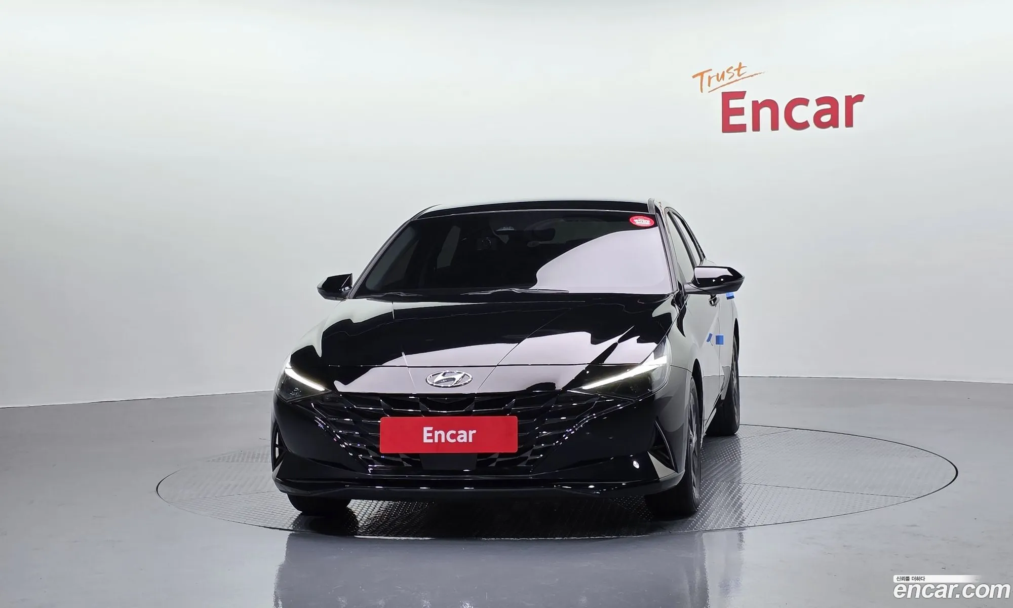 Hyundai Elantra Hybrid 2021 — 4