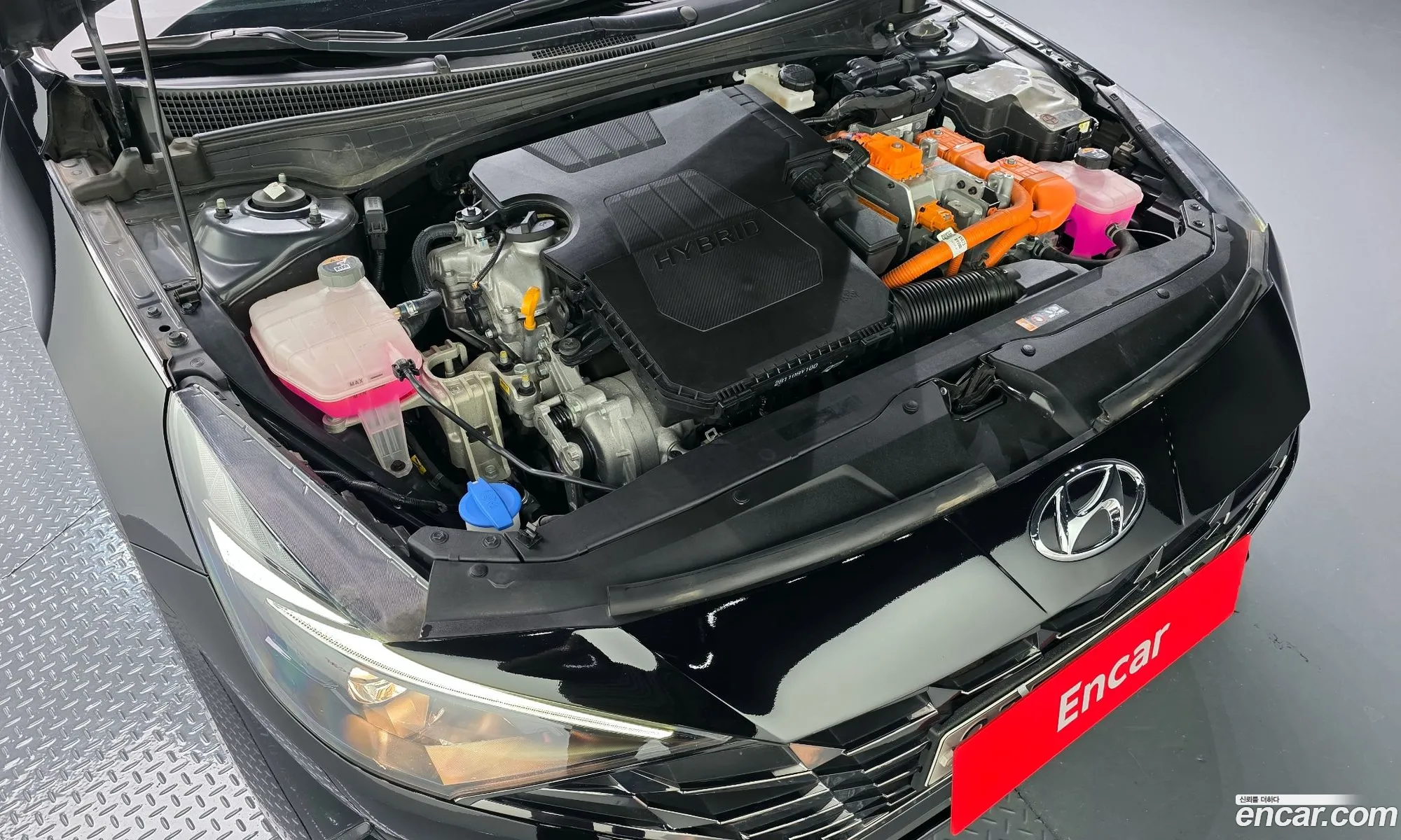 Hyundai Elantra Hybrid 2021 — 8