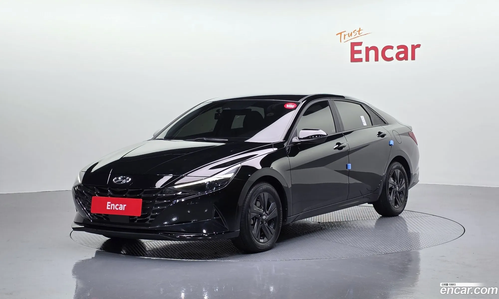 Hyundai Elantra Hybrid 2021 — 17