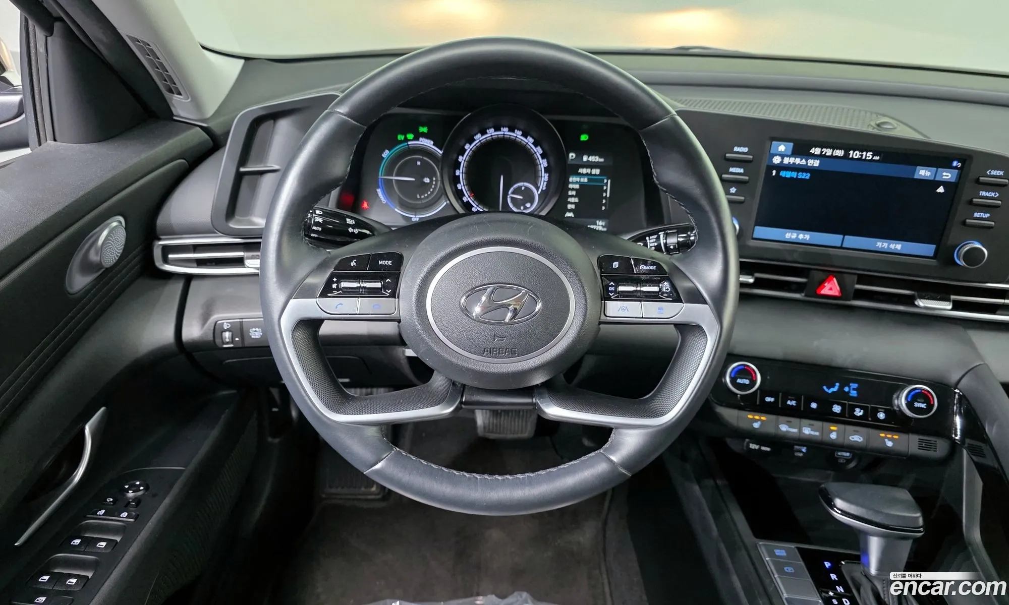 Hyundai Elantra Hybrid 2021 — 5