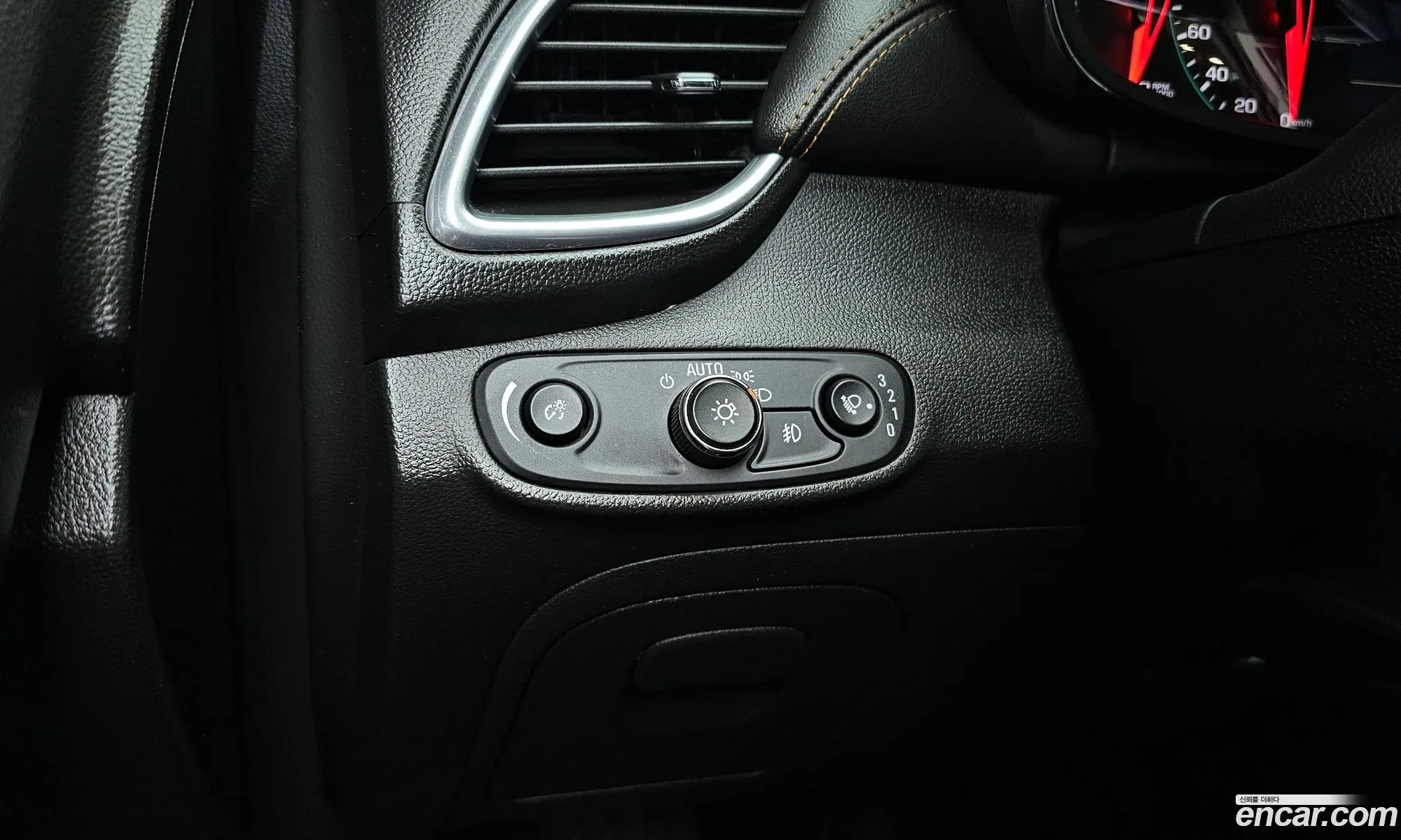 Chevrolet (GM Daewoo) Trax 2016 — 8