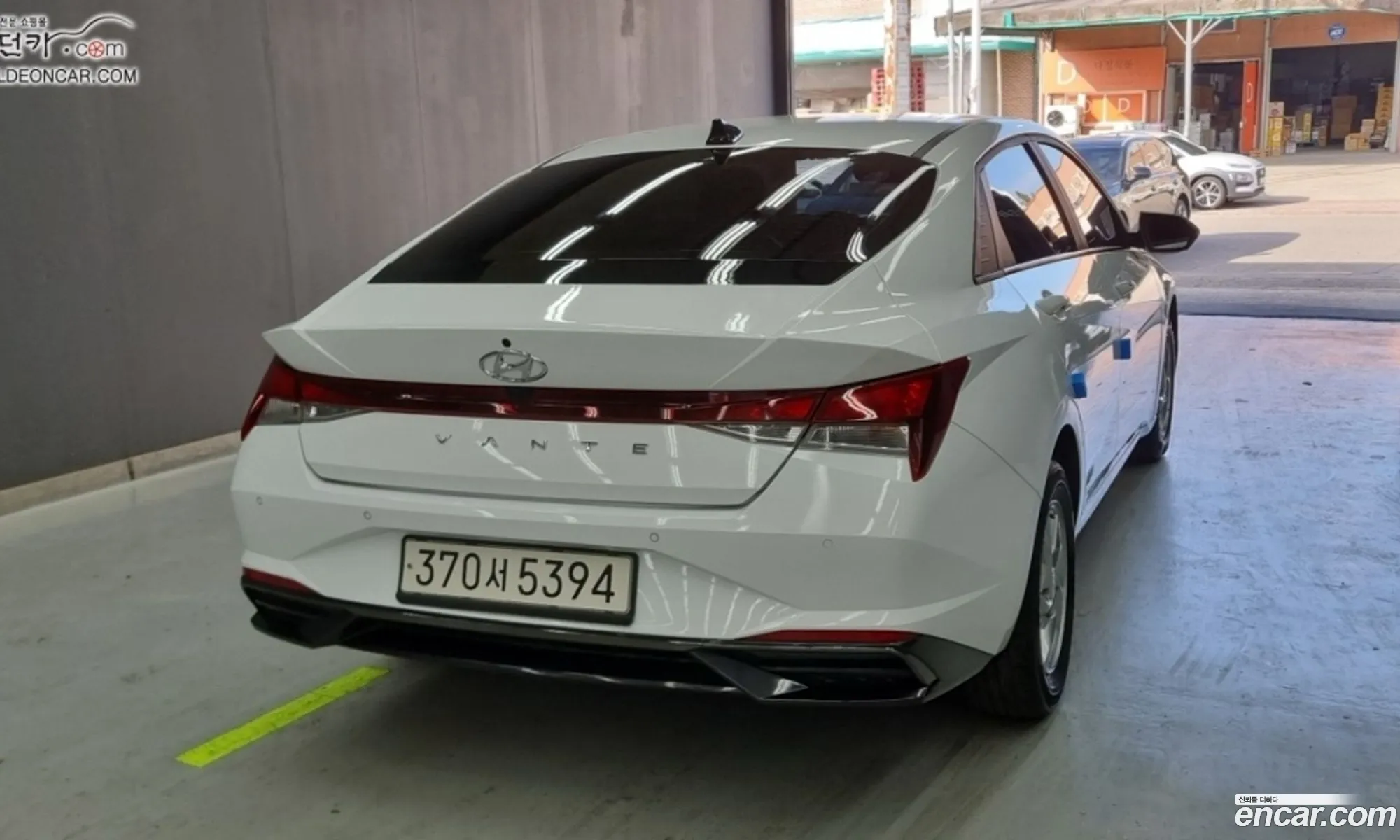 Hyundai Elantra 2021 — 14