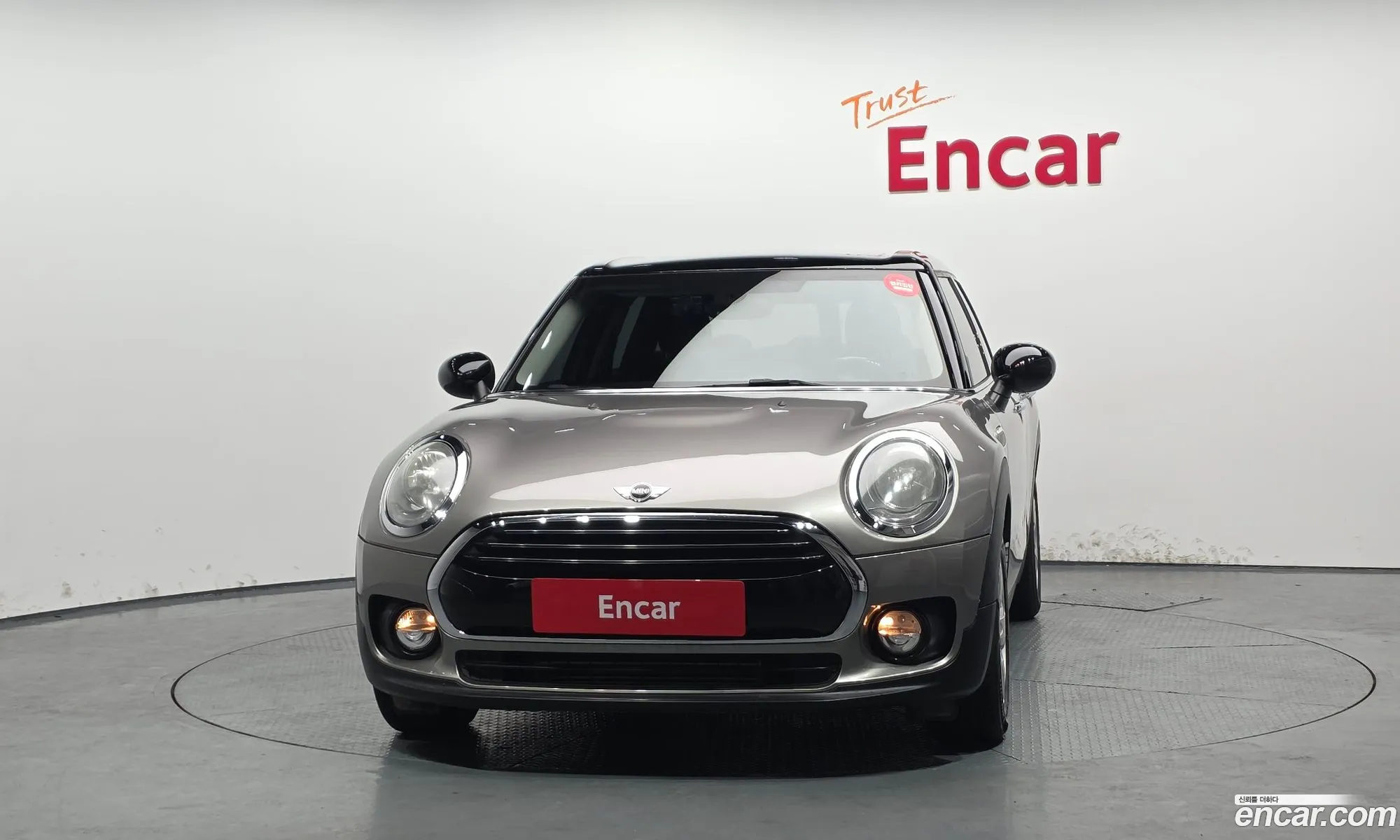 Mini Cooper Clubman 2017 WMWLN5102J2G10711 — 13