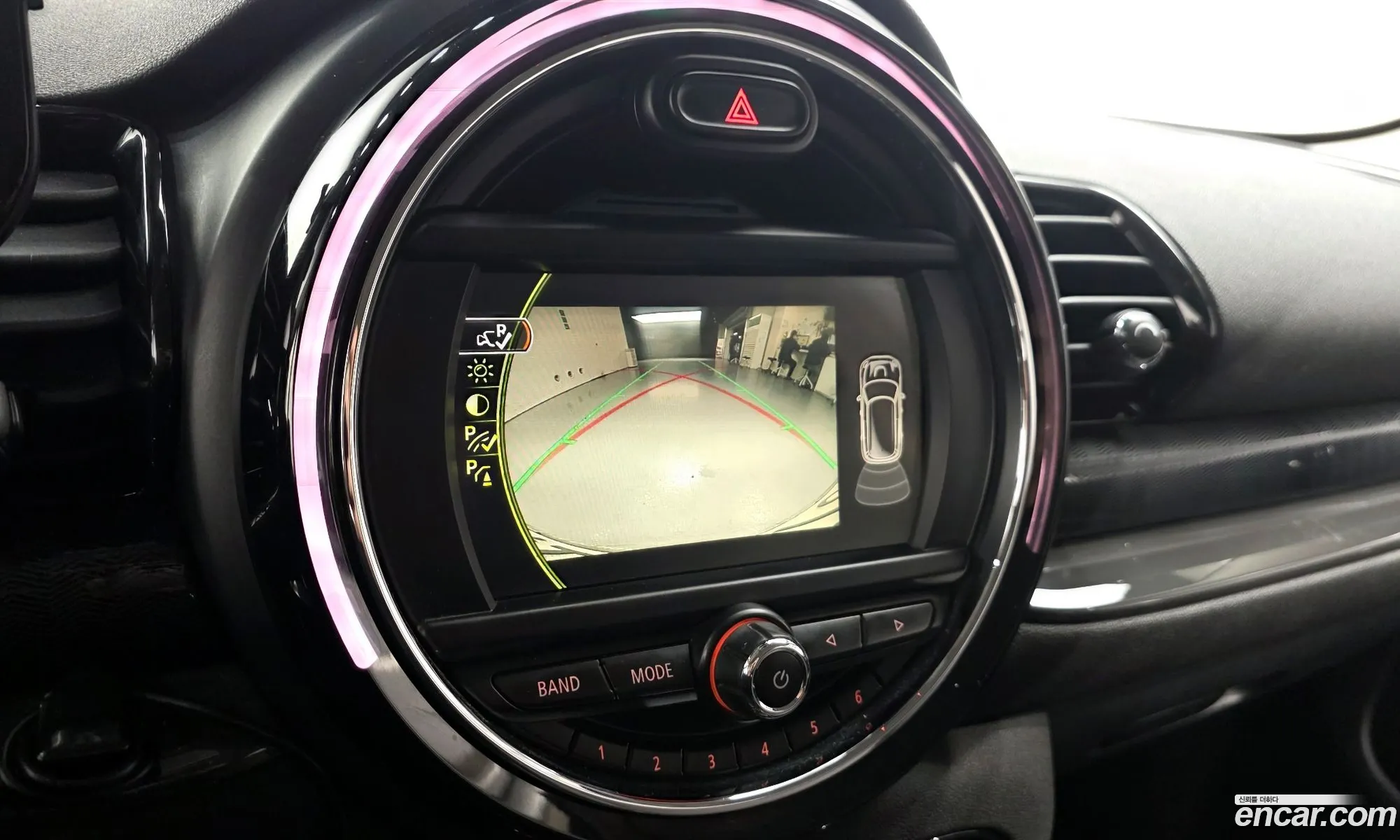 Mini Cooper Clubman 2017 WMWLN5102J2G10711 — 9