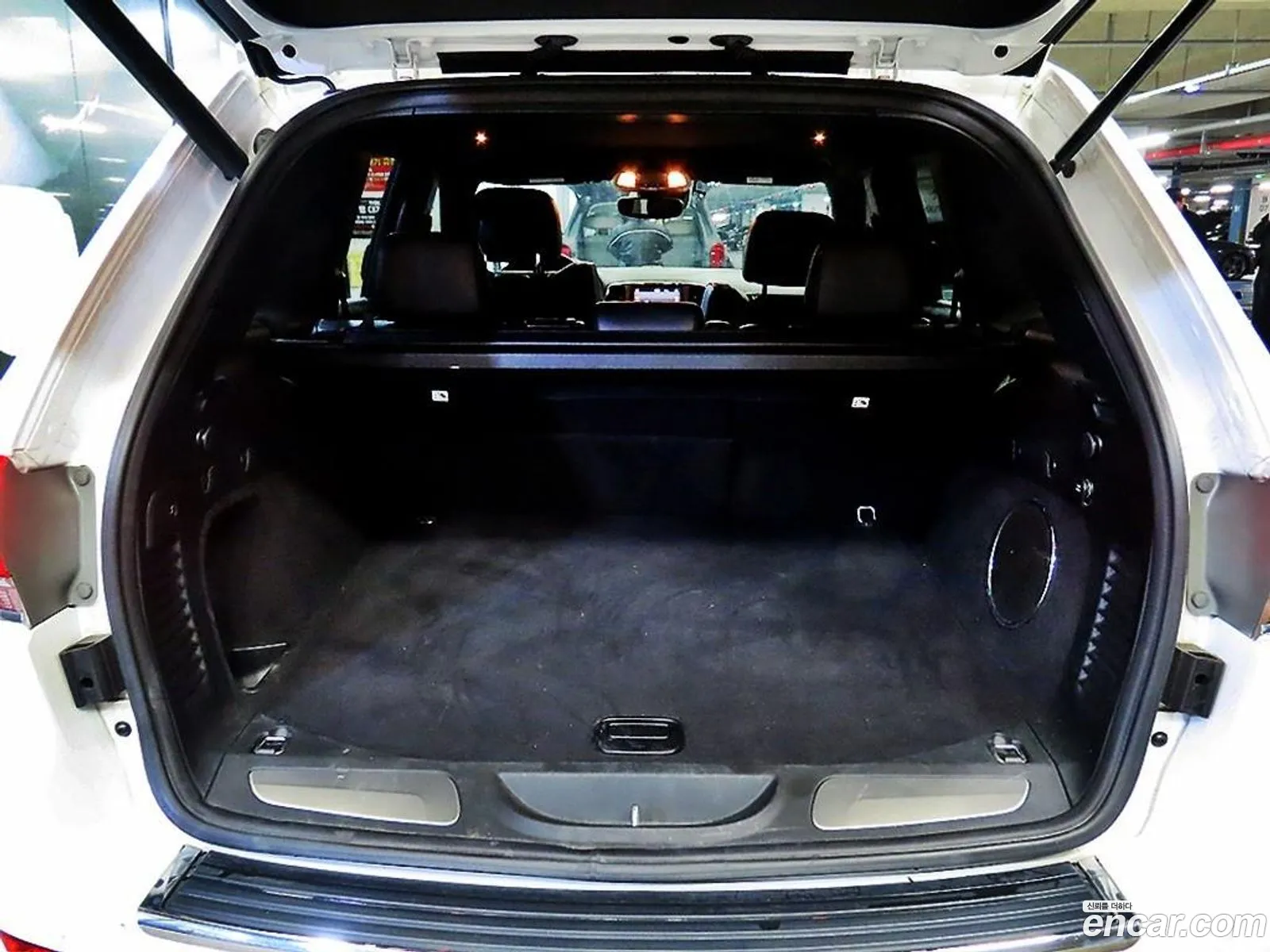 Jeep Grand Cherokee 2017 — 12