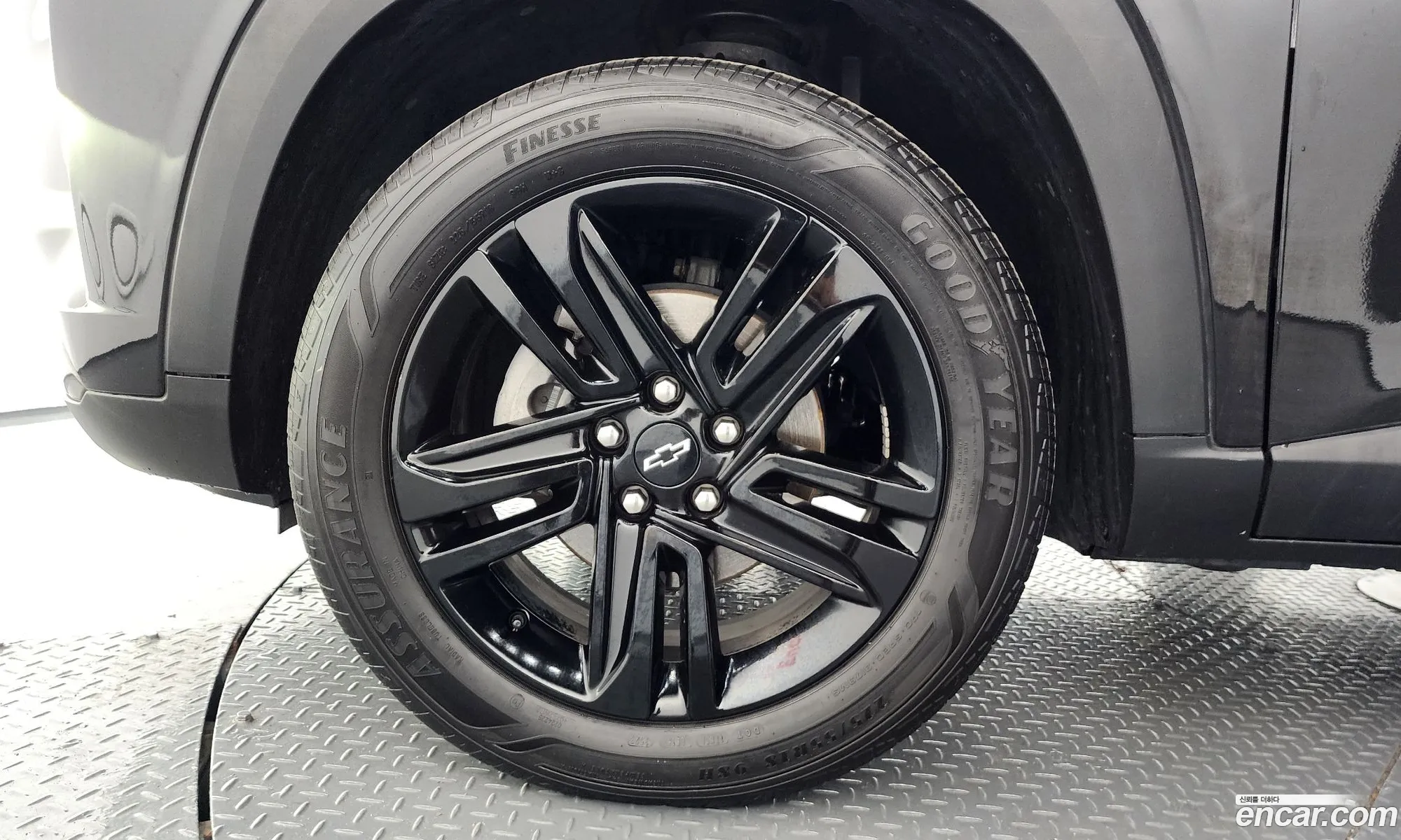 Chevrolet (GM Daewoo) Trax Crossover 2023 — 27