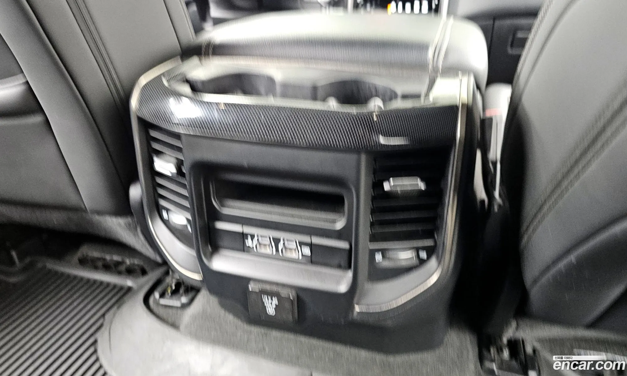 Dodge Ram Pickup 2020 1C6SRFLT3LN356643 — 30