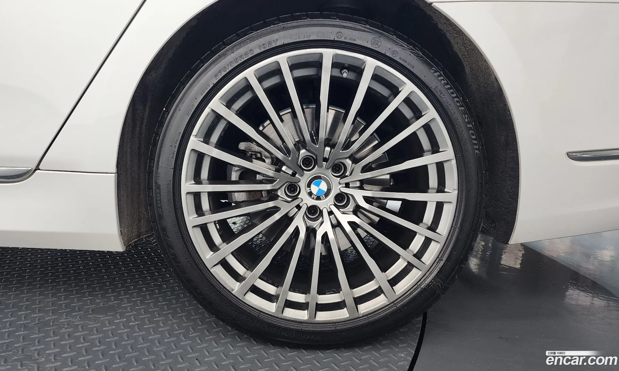 BMW 7 Series 2020 WBA7W2105MCF14762 — 3