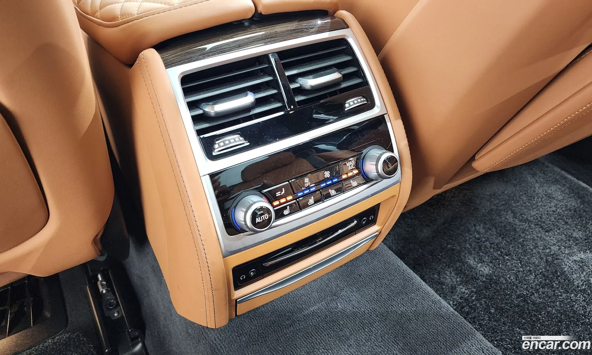 BMW 7 Series 2020 WBA7W2105MCF14762 — 26