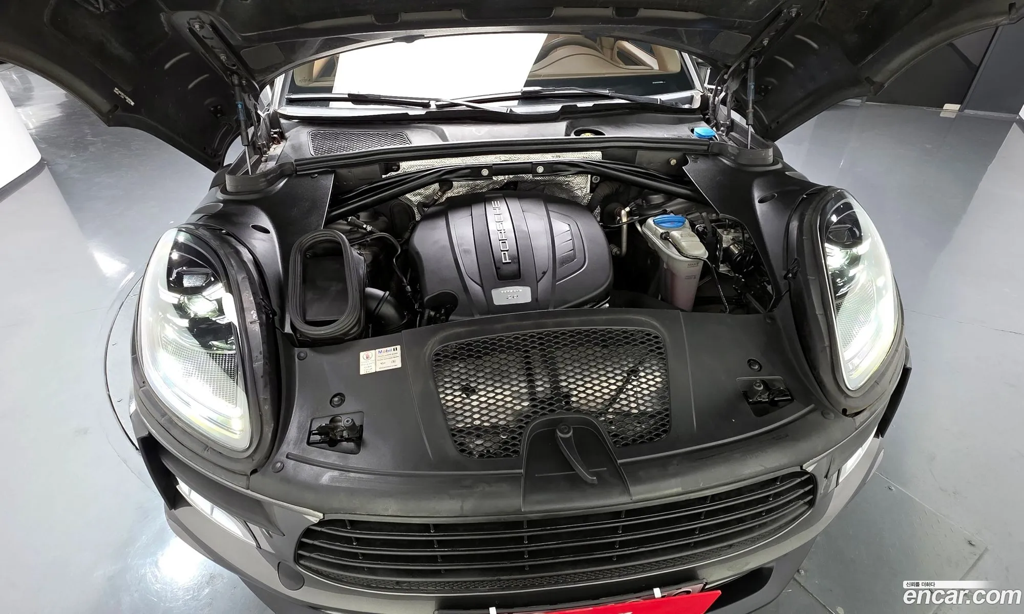 Porsche Macan 2015 WP1AA2951FLB04594 — 17