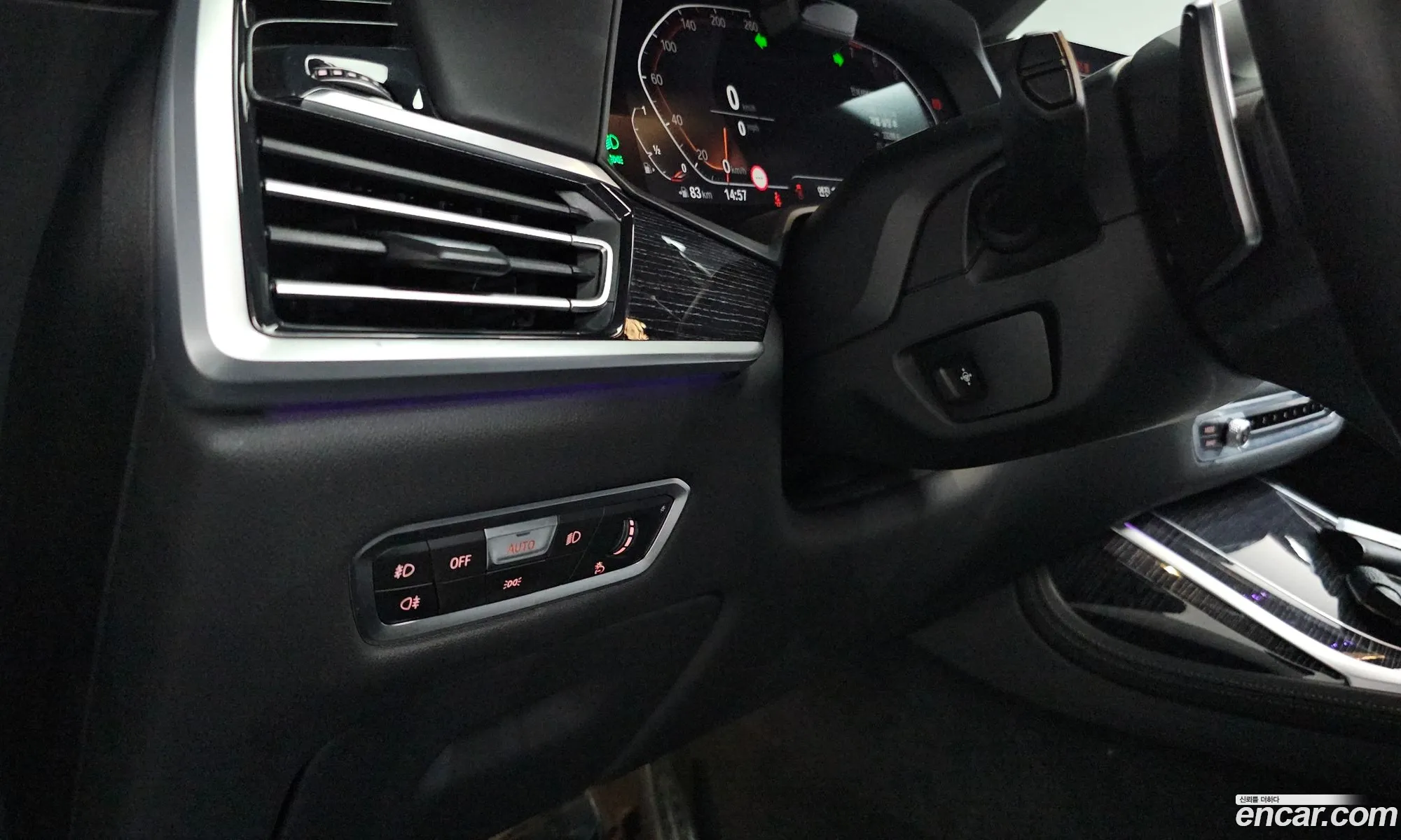 BMW X7 2021 WBACW2109M9G55166 — 34