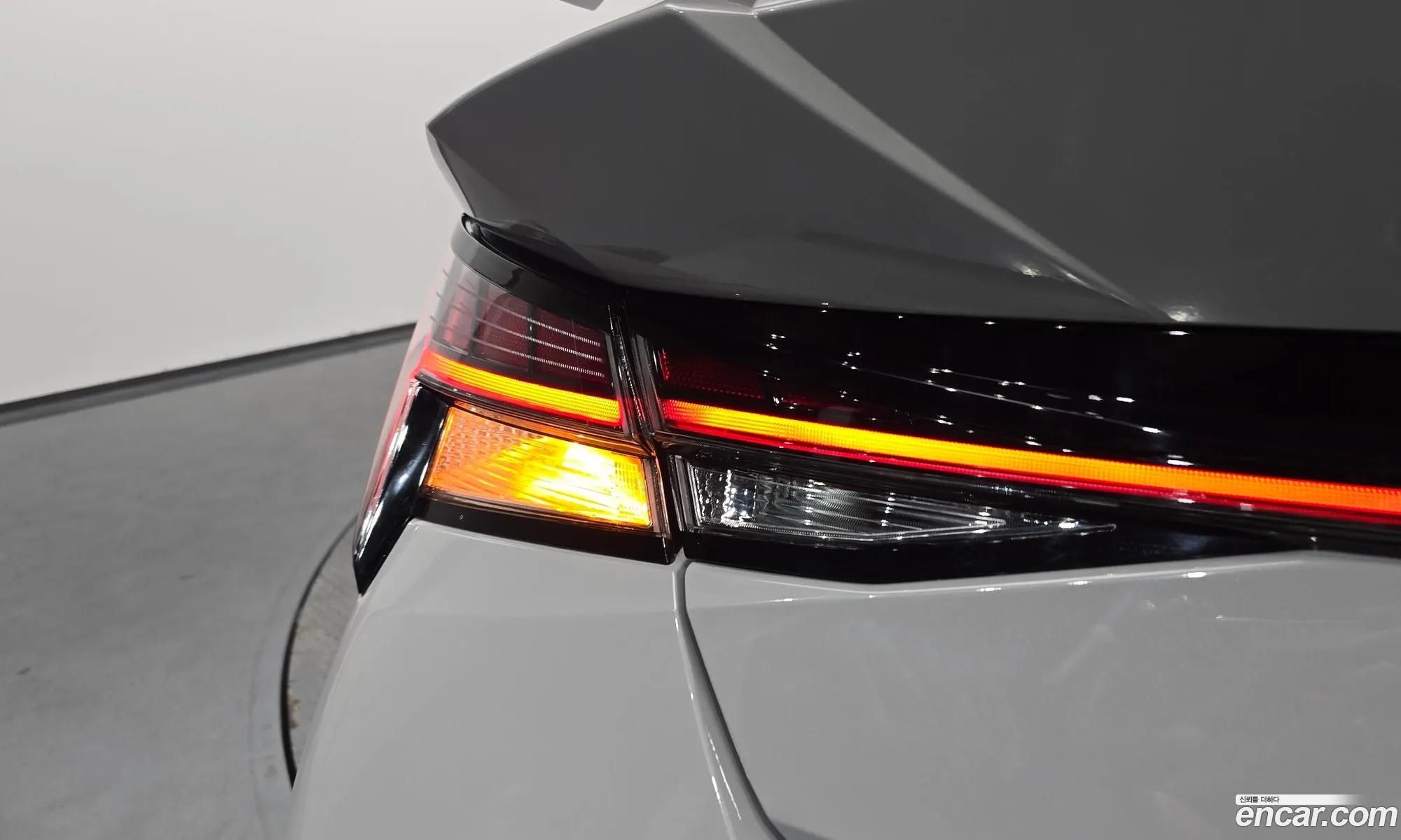 Hyundai Elantra 2025 — 13