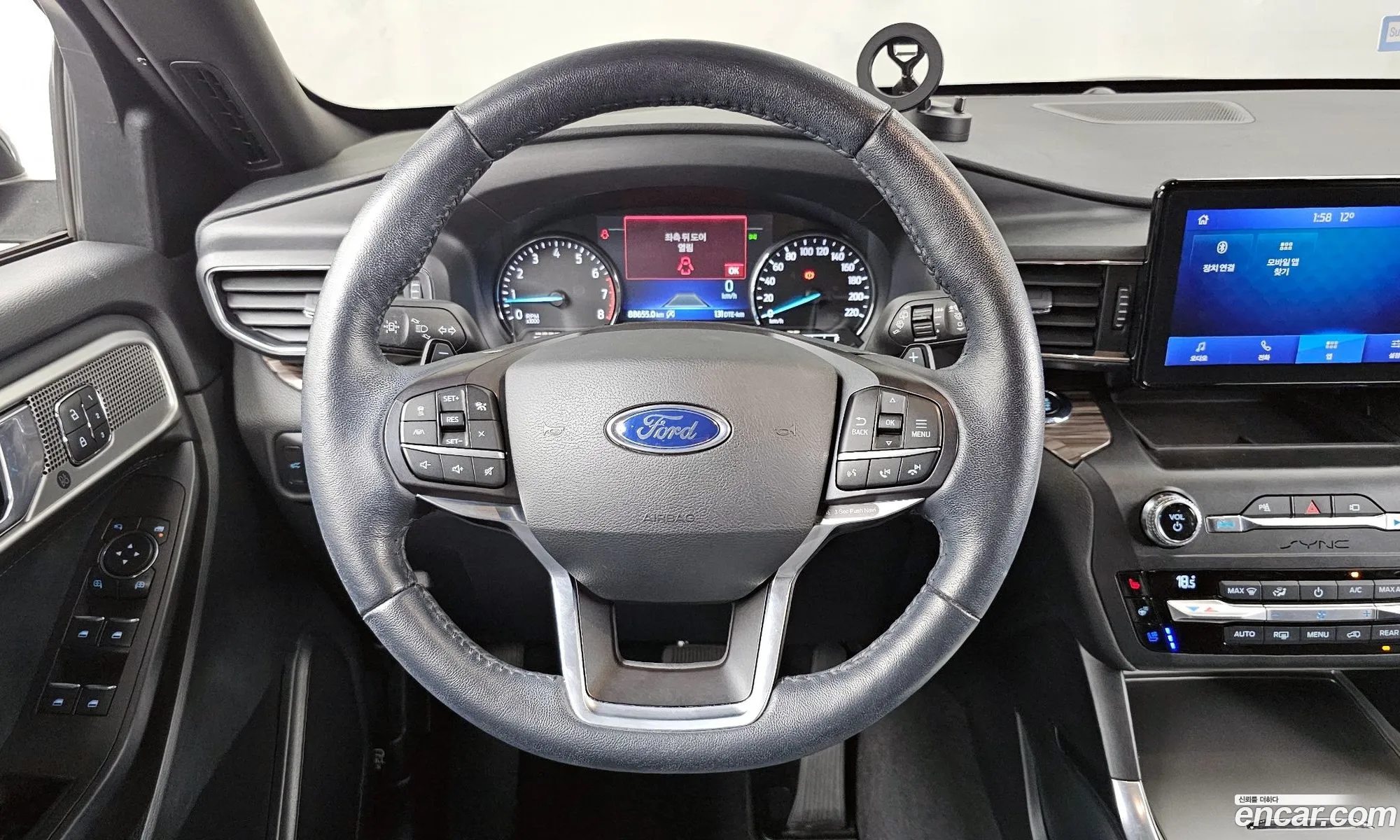 Ford Explorer 6th Gen 2019 1FMSK8FH6LGA86744 — 31