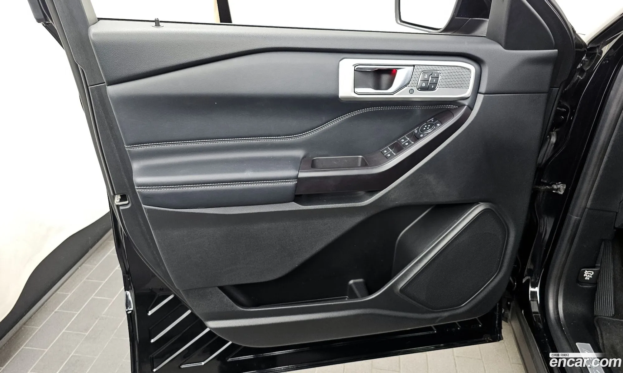 Ford Explorer 6th Gen 2019 1FMSK8FH6LGA86744 — 23