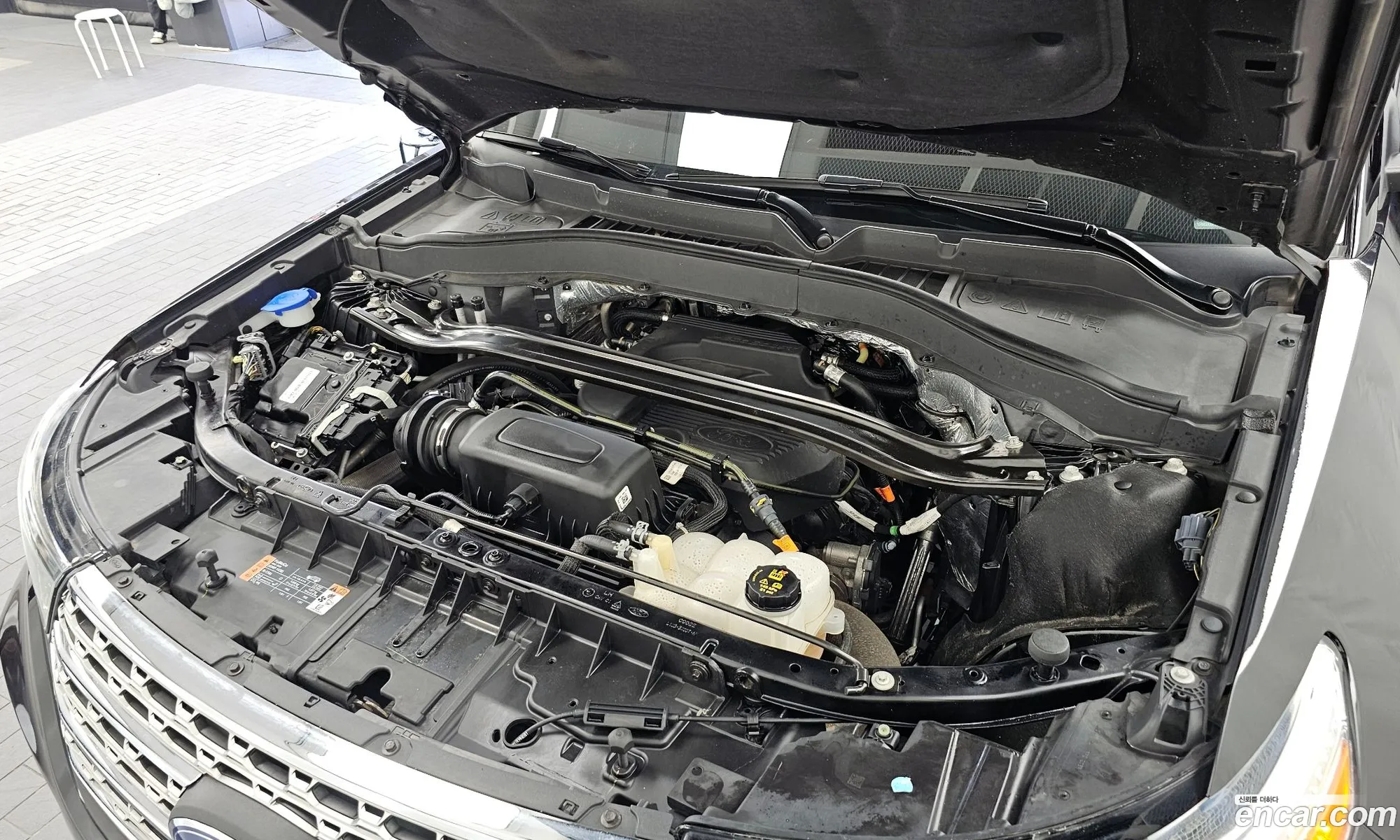 Ford Explorer 6th Gen 2019 1FMSK8FH6LGA86744 — 30