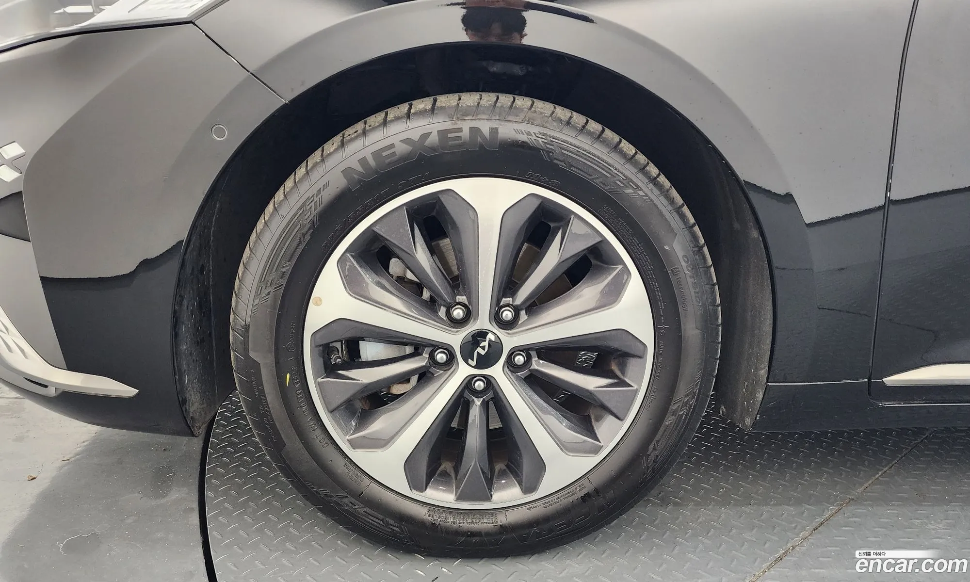 Kia K8 Hybrid 2022 — 27