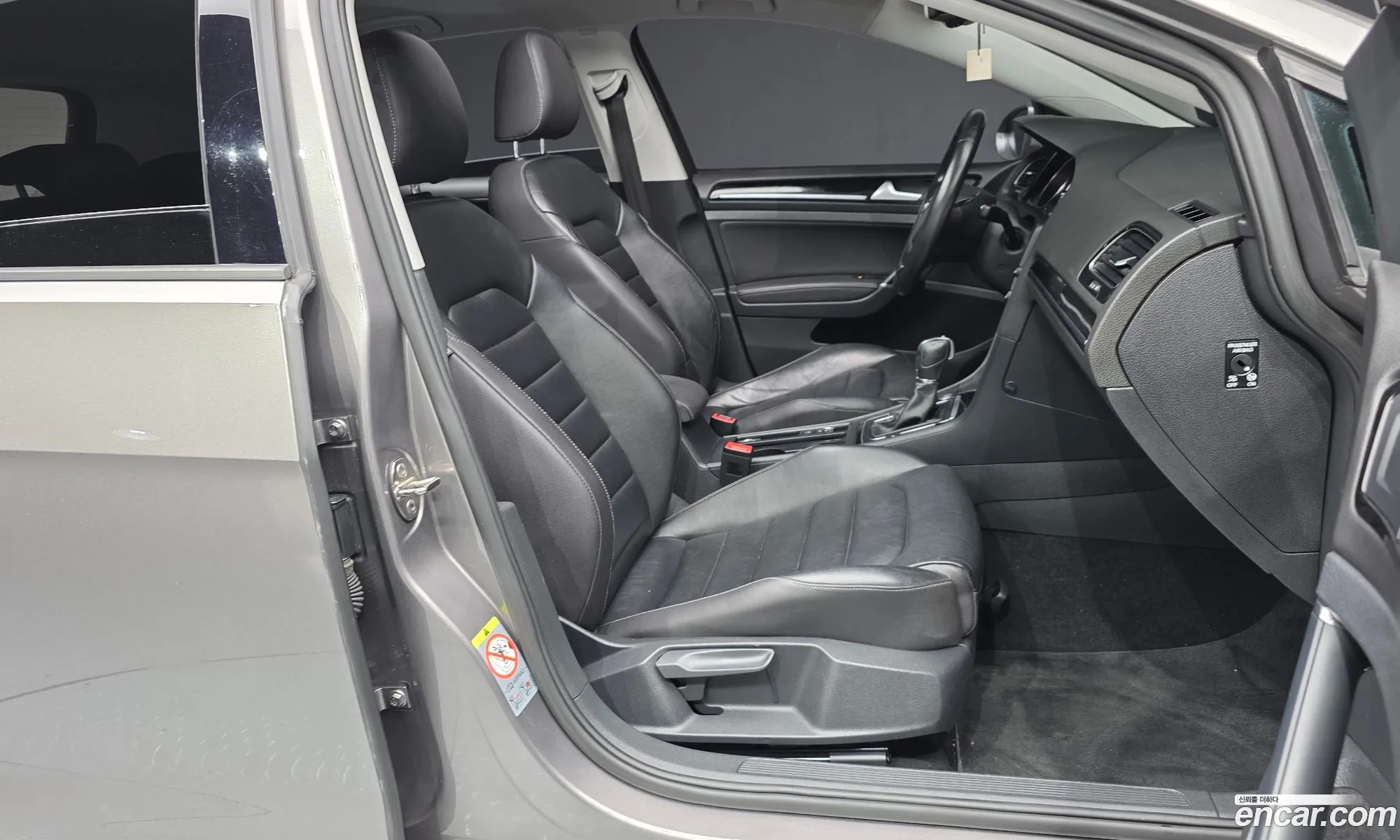 Volkswagen Golf 7th Gen 2014 — 16
