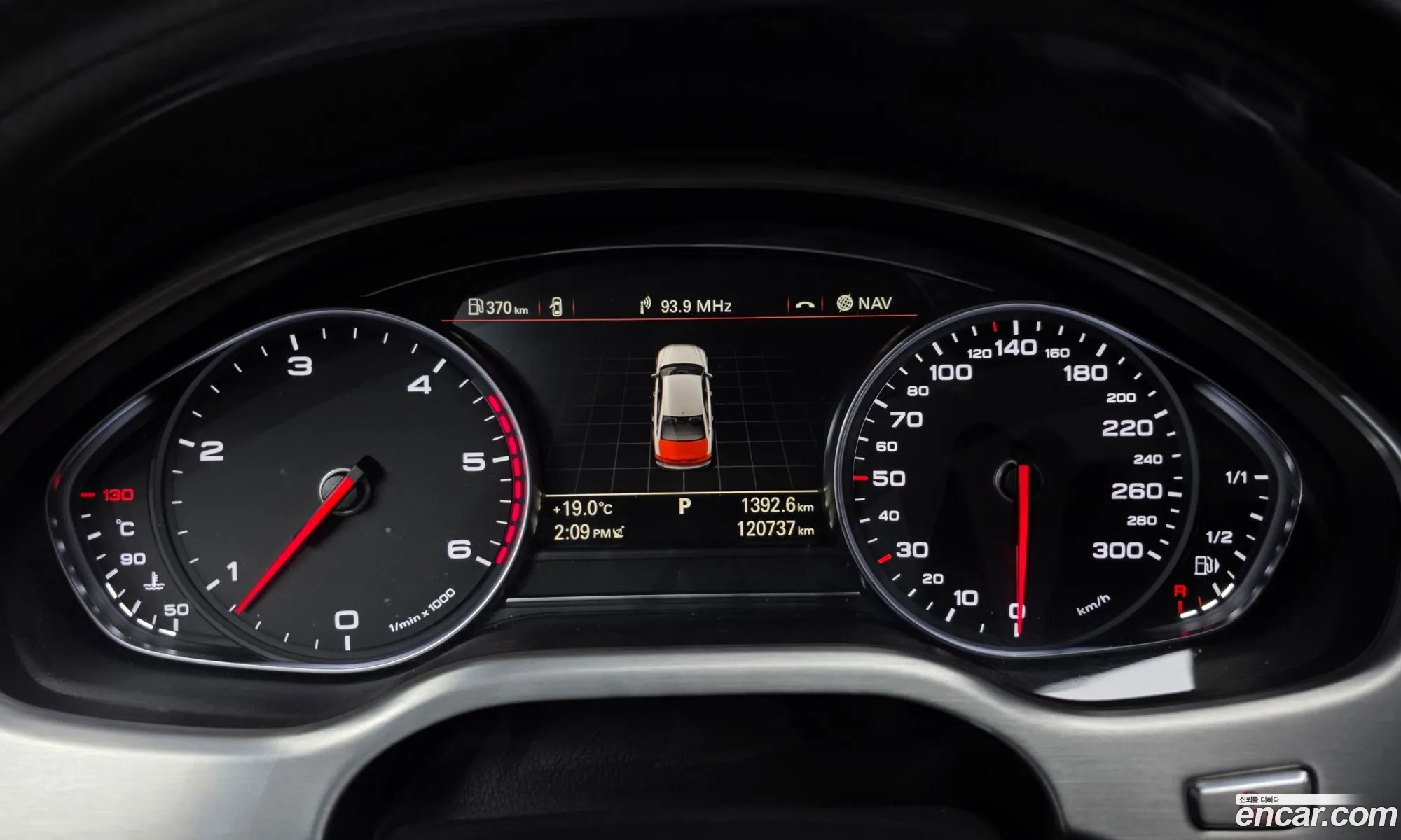 Audi A8 2015 WAUZZZ4H0FN036362 — 14