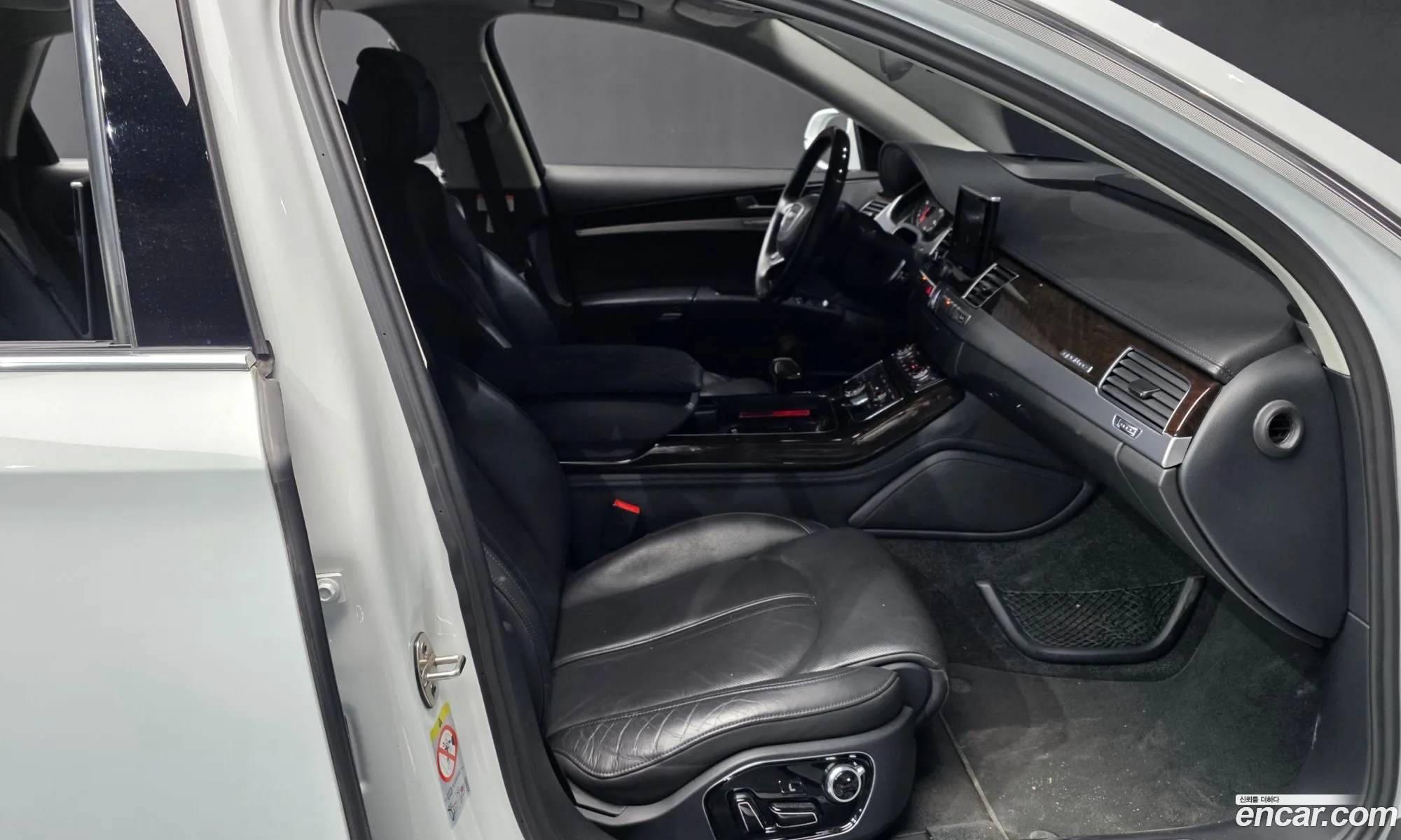 Audi A8 2015 WAUZZZ4H0FN036362 — 20