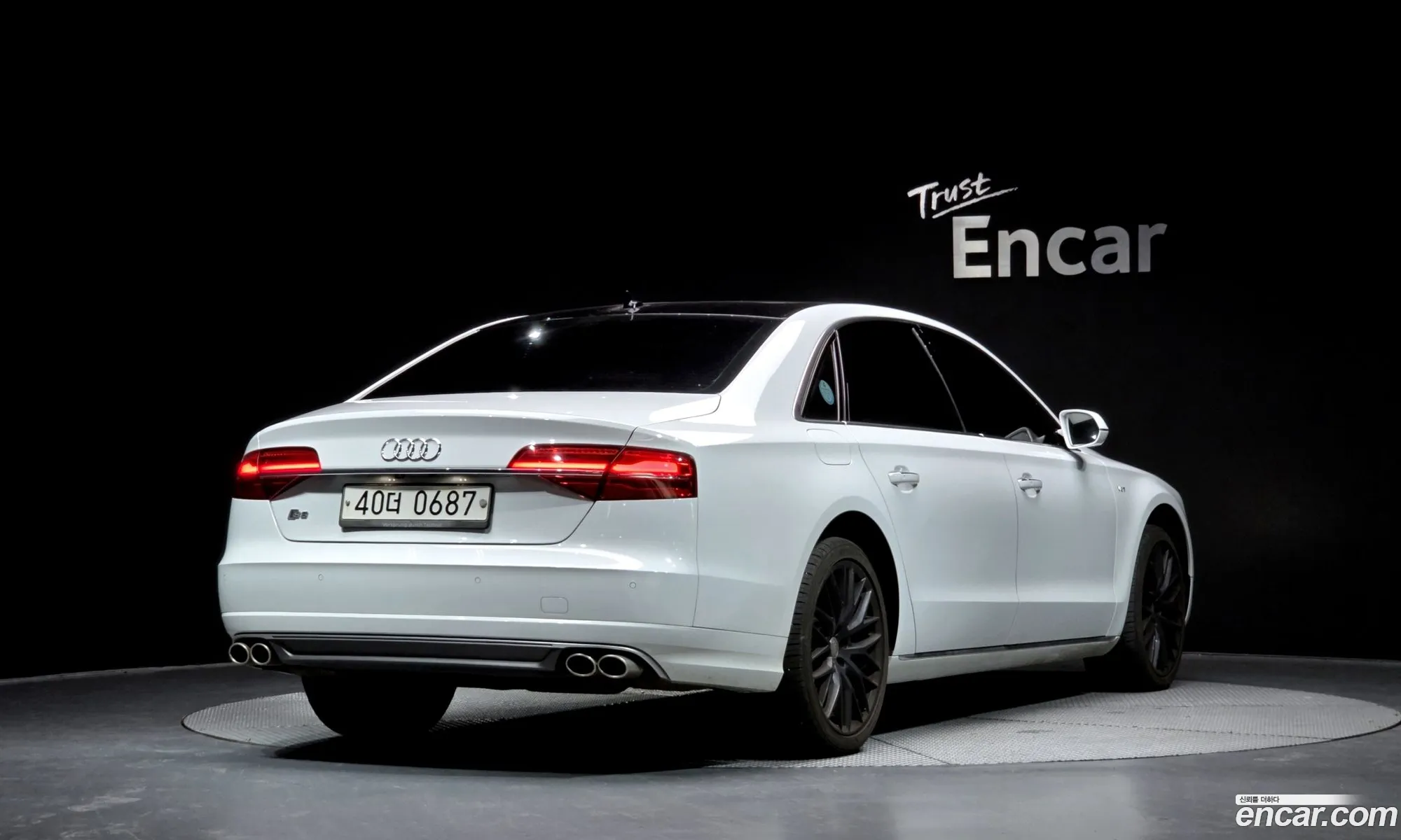 Audi A8 2015 WAUZZZ4H0FN036362 — 8