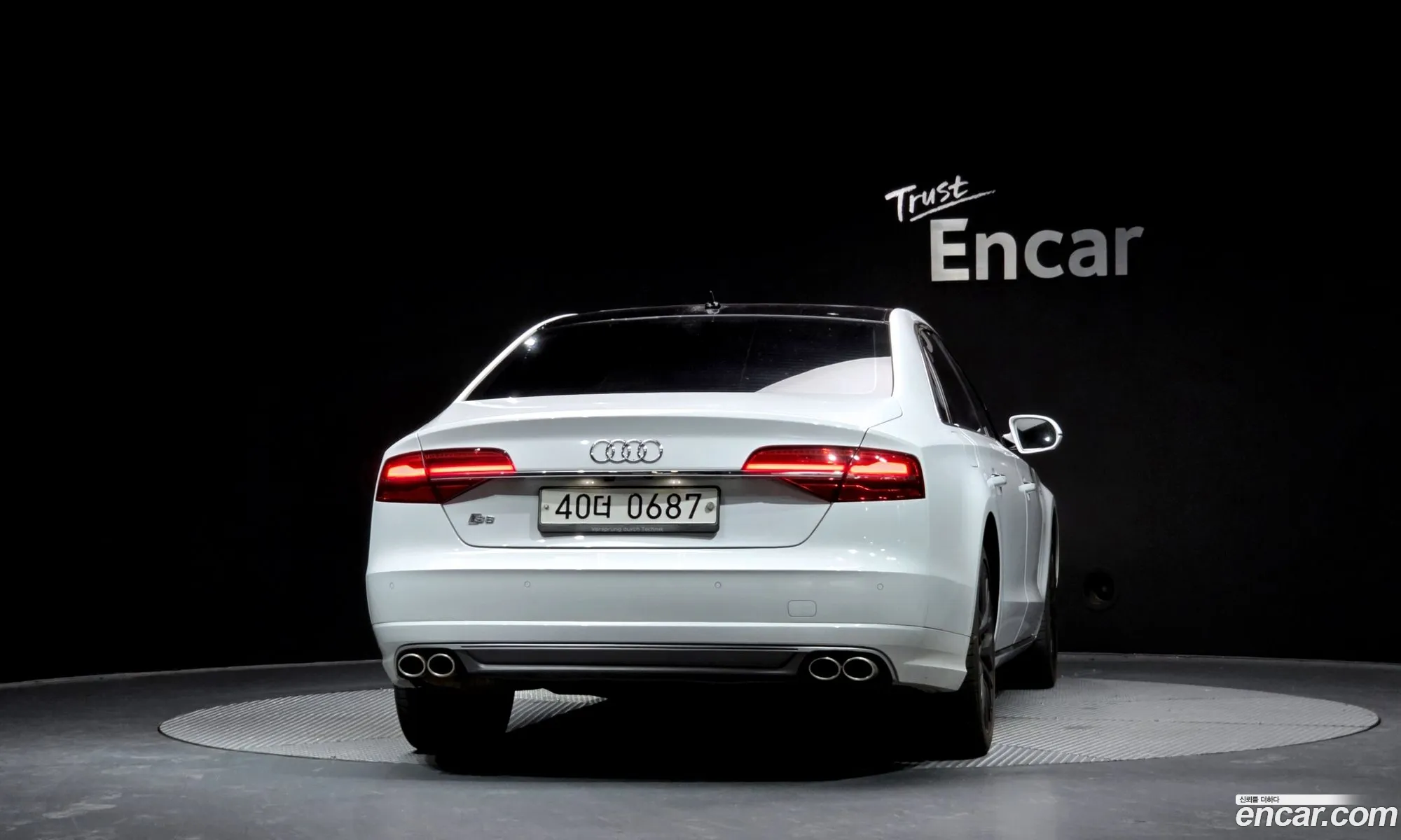Audi A8 2015 WAUZZZ4H0FN036362 — 4