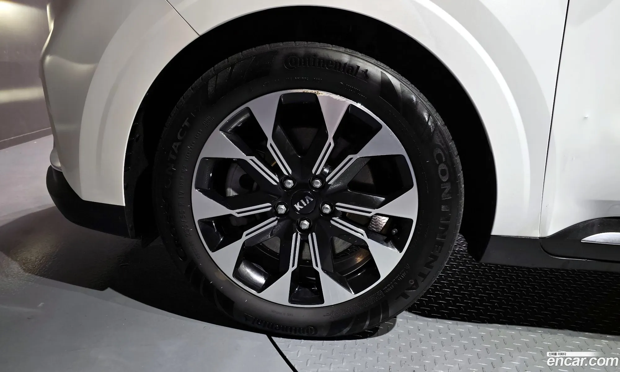 Kia Carnival 2020 — 18