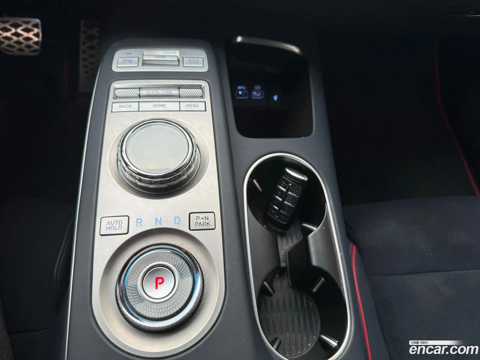 Genesis GV70 2021 — 8