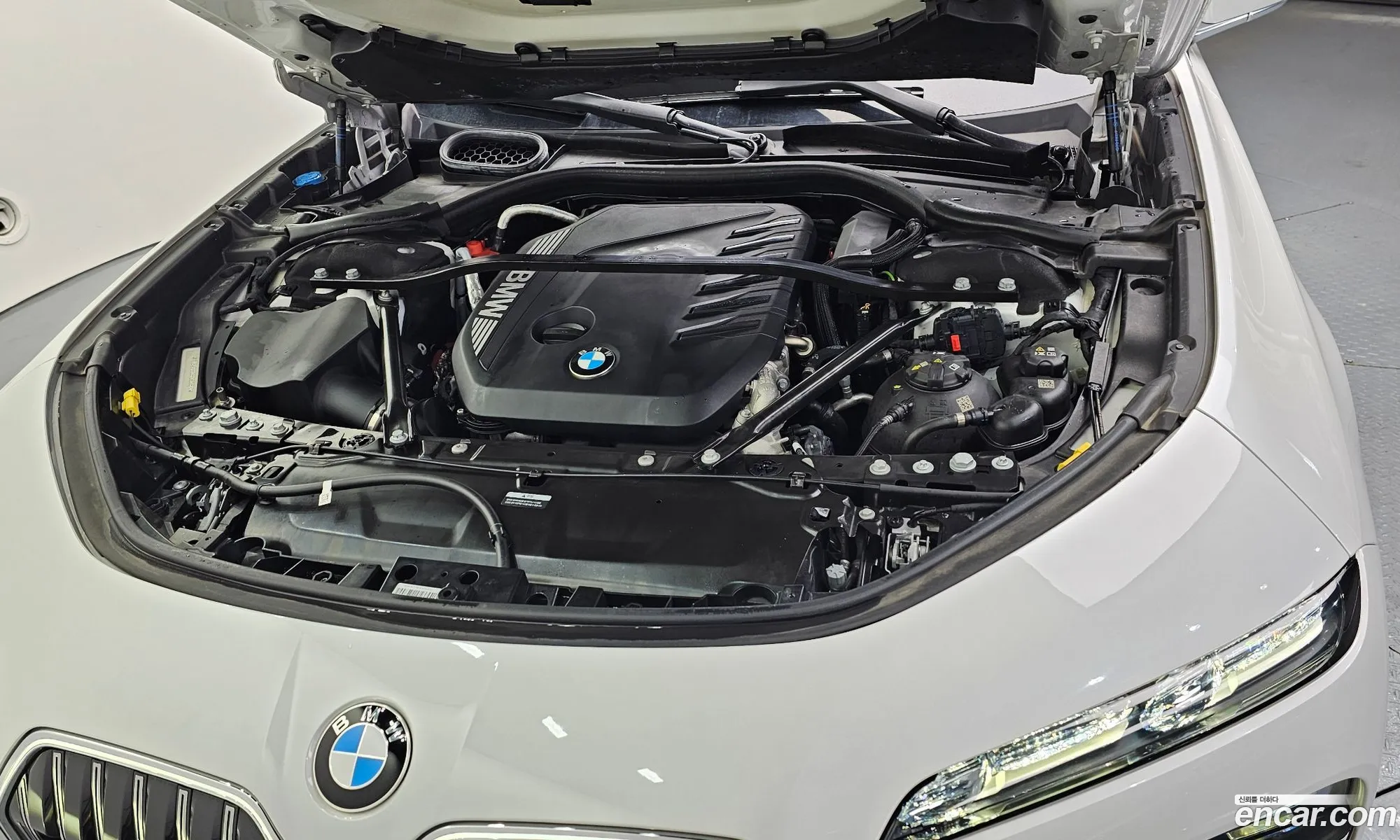 BMW 7 Series 2024 WBA21EJ08RCS02840 — 18