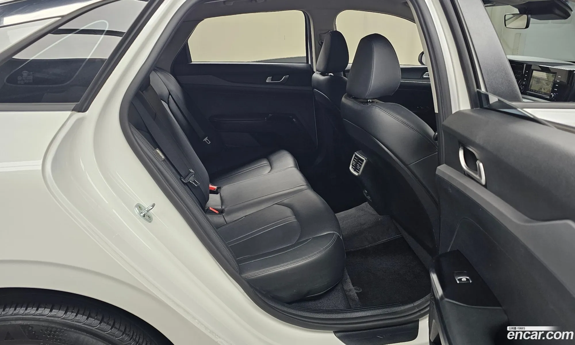 Kia K5 2021 — 26