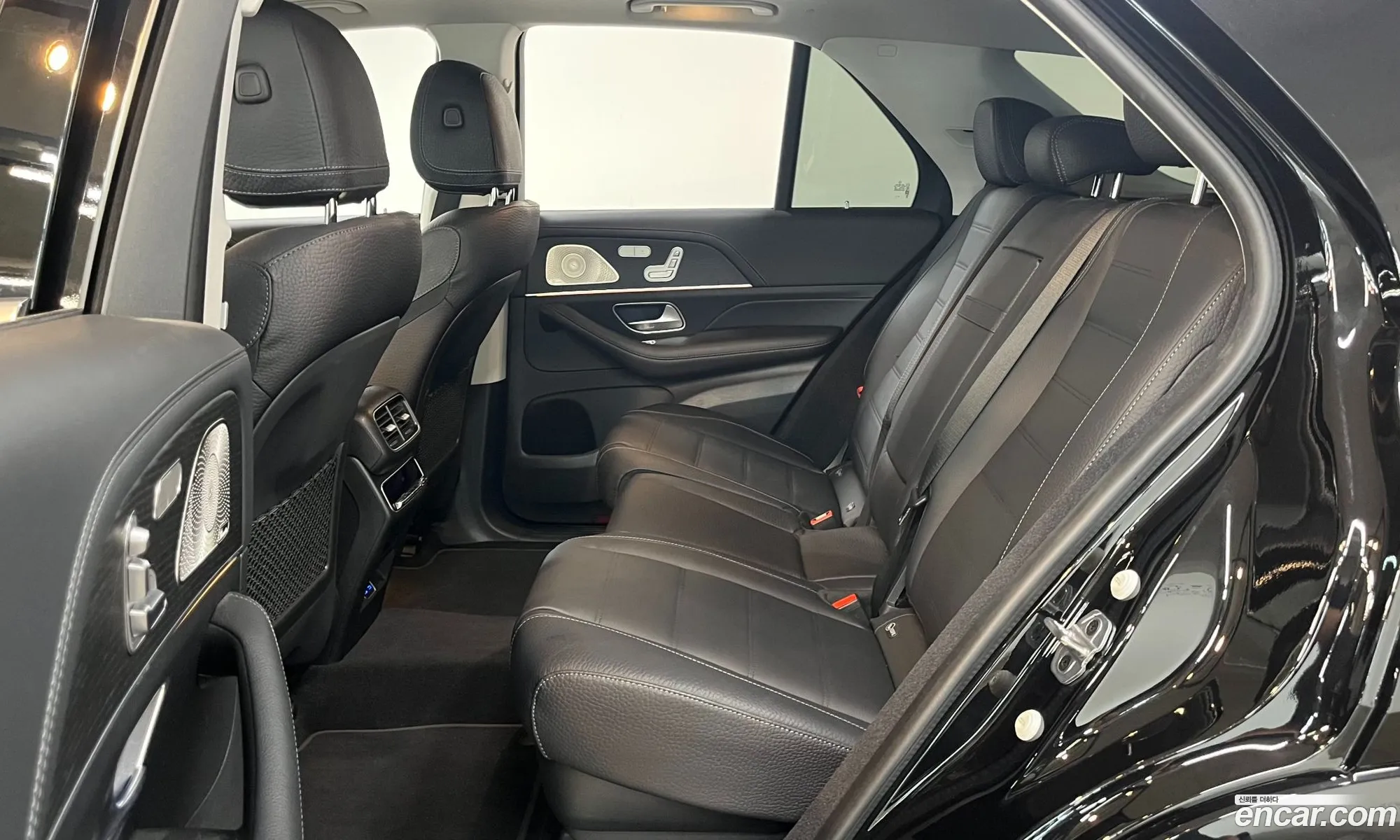 Mercedes-Benz GLE-Class W167 2024 — 12