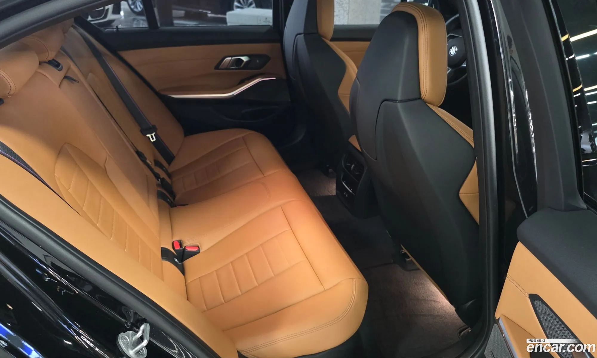 BMW 3 Series 2024 — 16