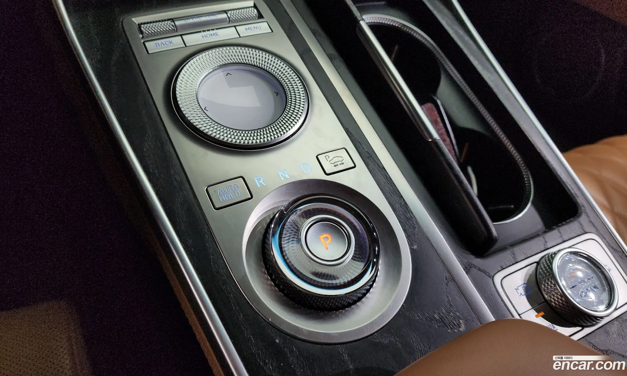 Genesis GV80 2021 — 25