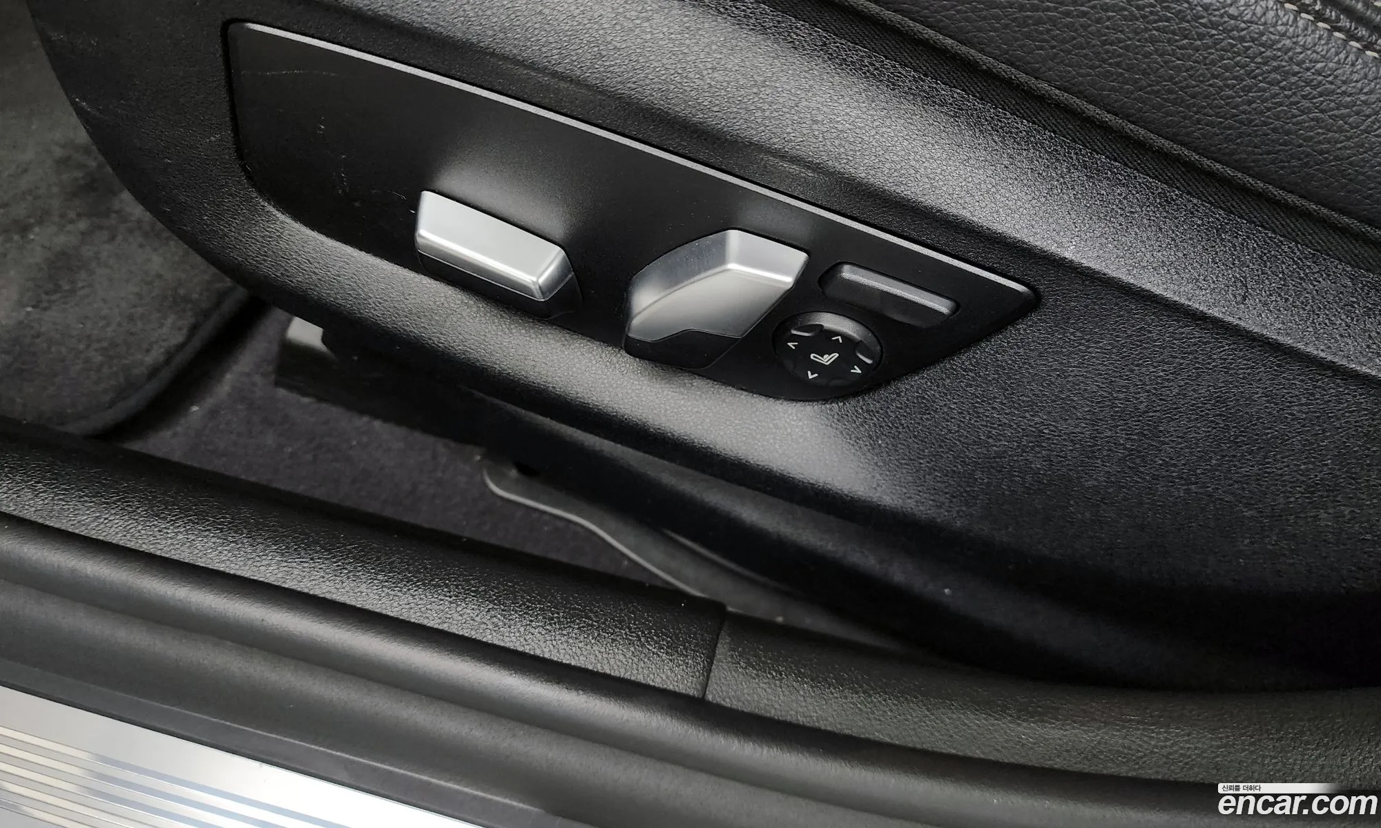 BMW 5 Series 2017 WBAJD9104JWC11597 — 6