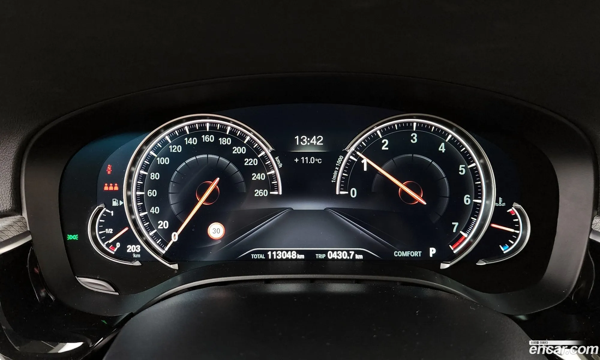 BMW 5 Series 2017 WBAJD9104JWC11597 — 27