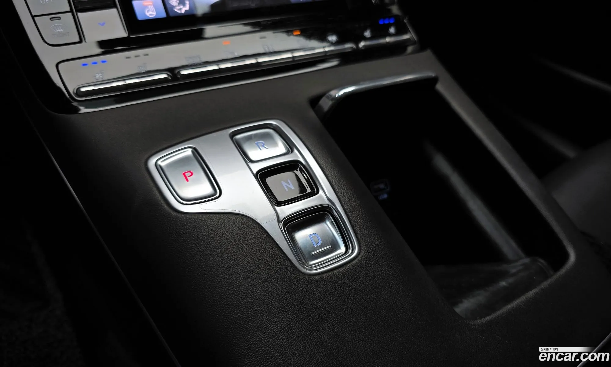 Hyundai Grandeur IG 2020 — 18