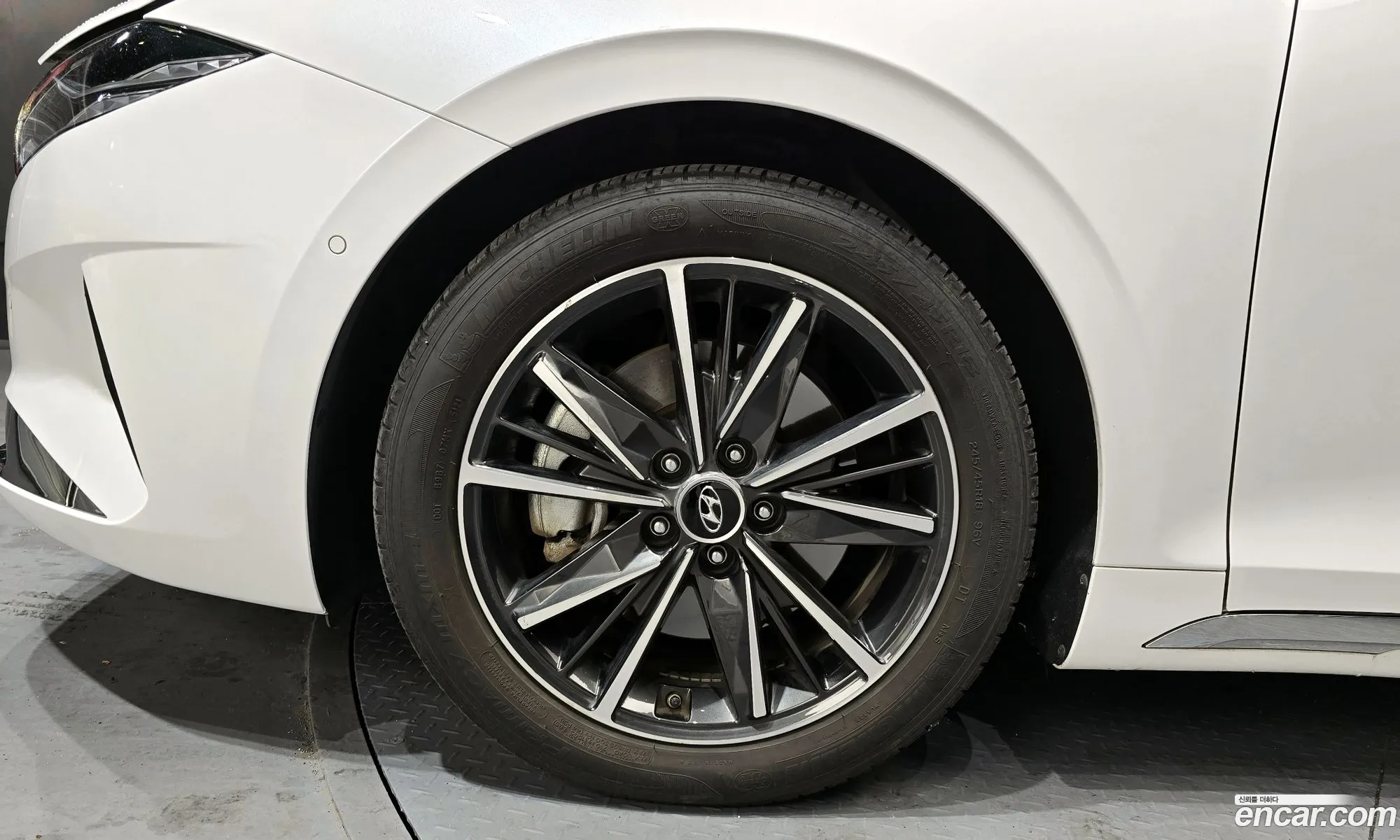 Hyundai Grandeur IG 2020 — 17