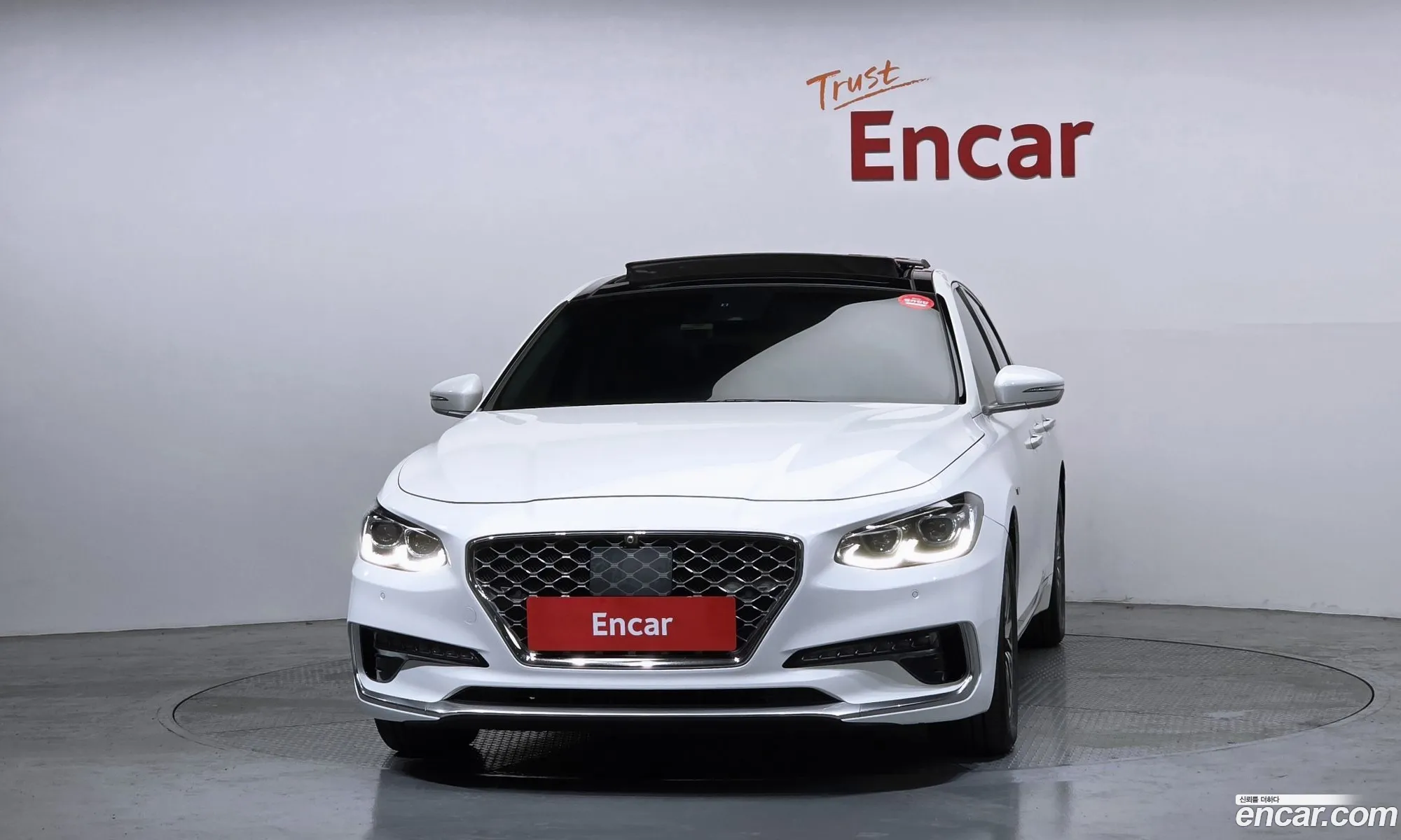 Hyundai Grandeur IG Hybrid 2017 — 10