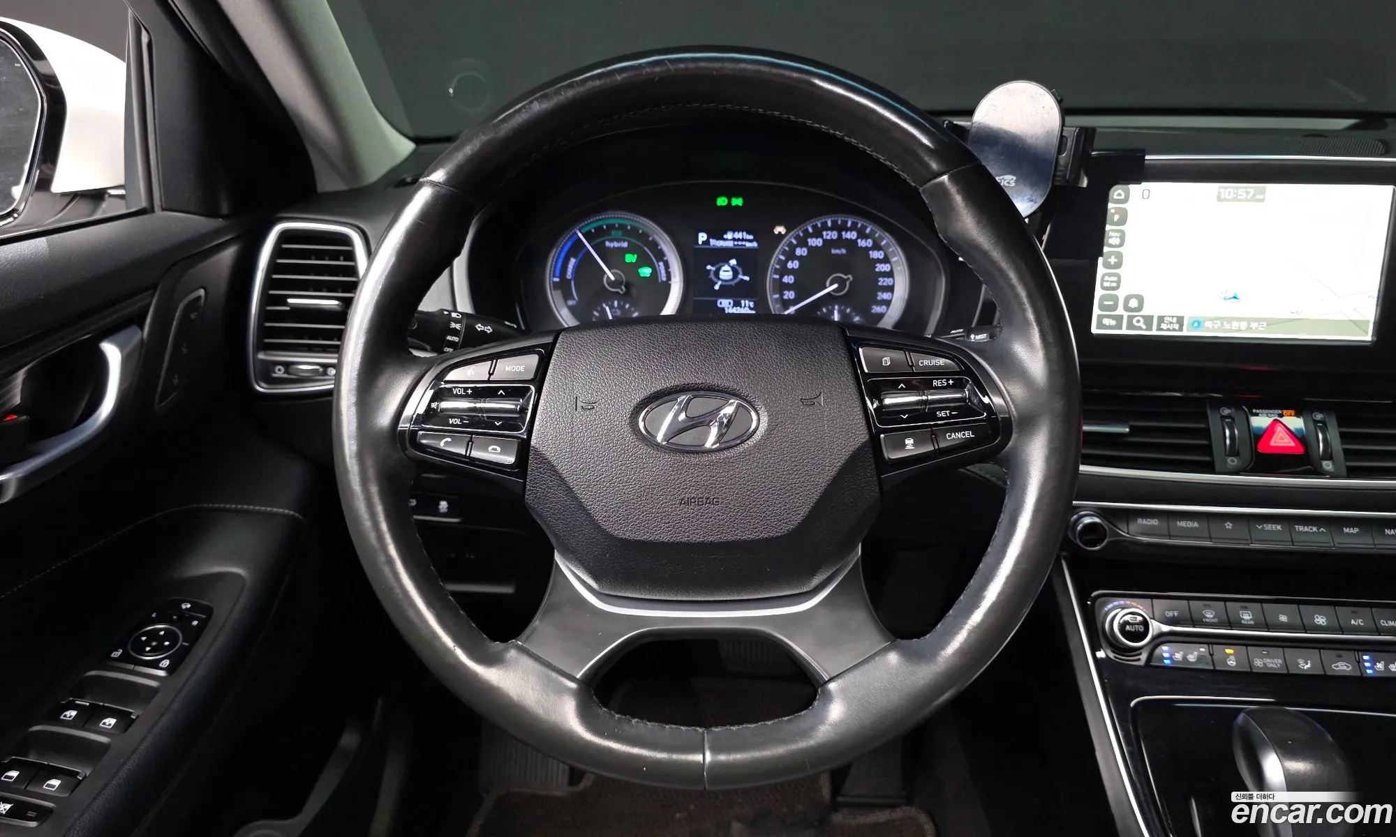 Hyundai Grandeur IG Hybrid 2017 — 5