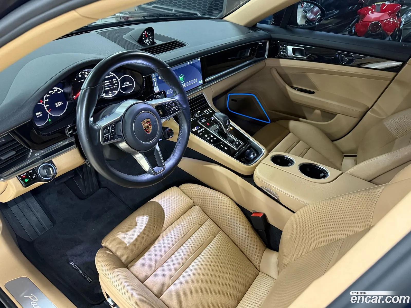 Porsche Panamera 2018 — 4