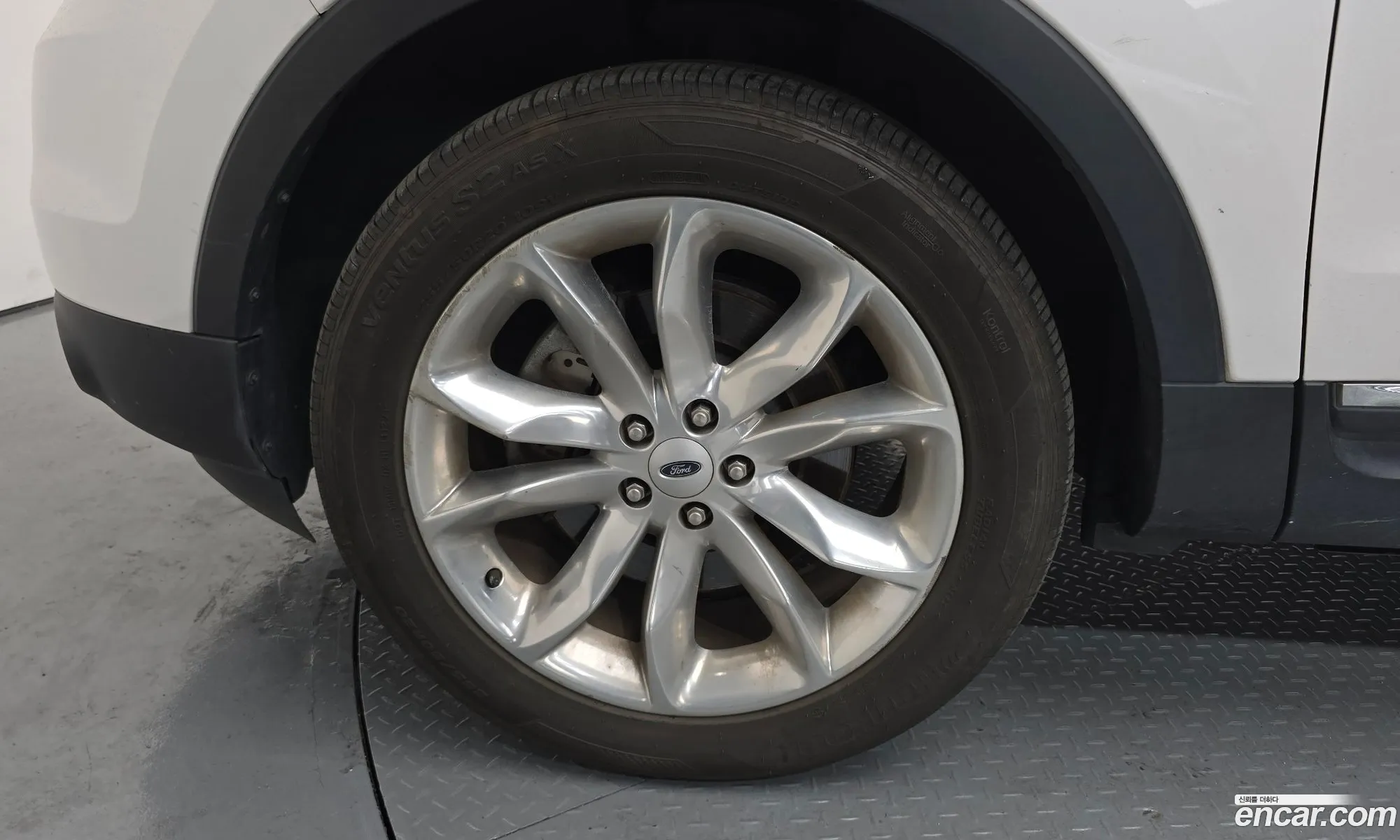 Ford Explorer 2012 1FM5K8F83DGB41827 — 9