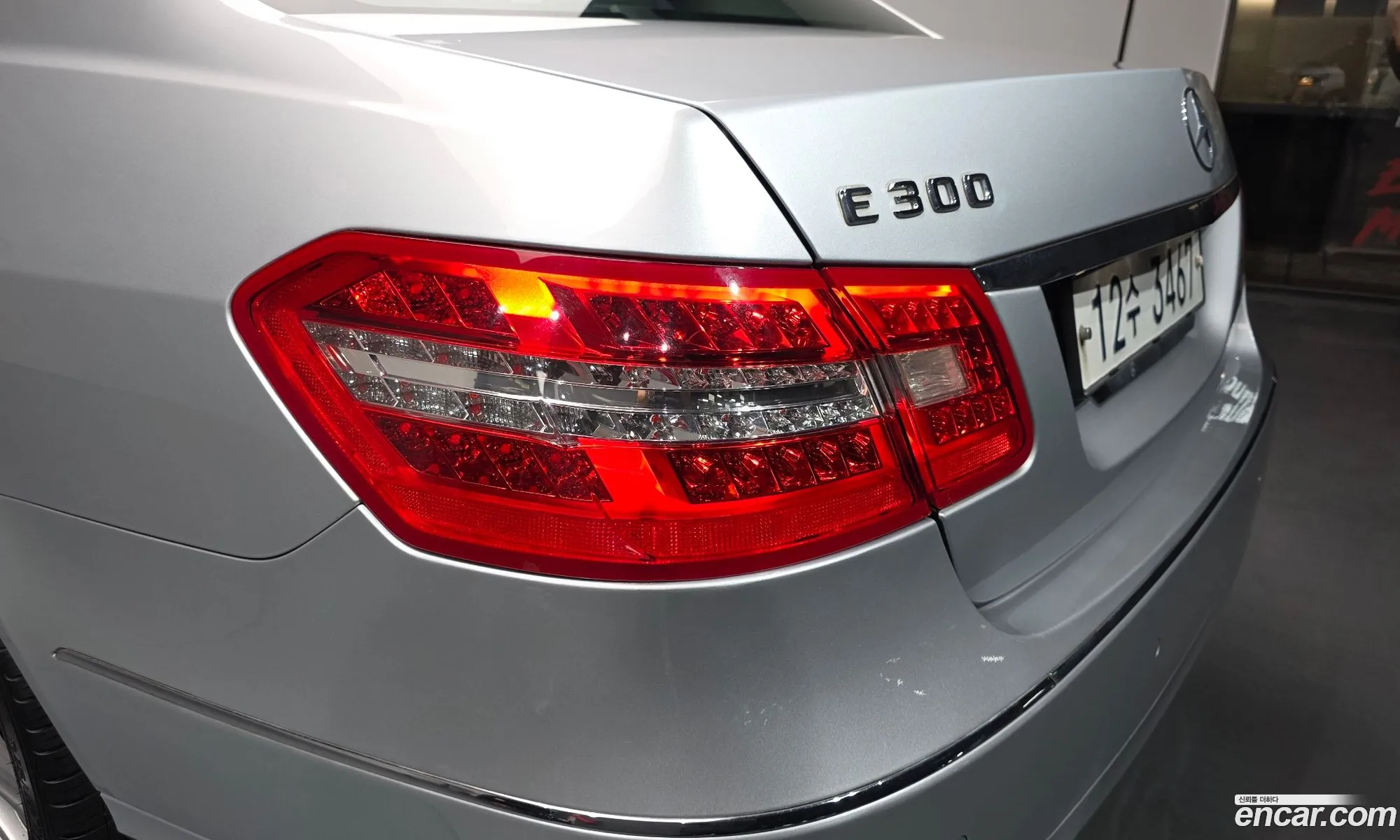 Mercedes-Benz E-Class W212 2012 WDDHF5FB7CA630030 — 18