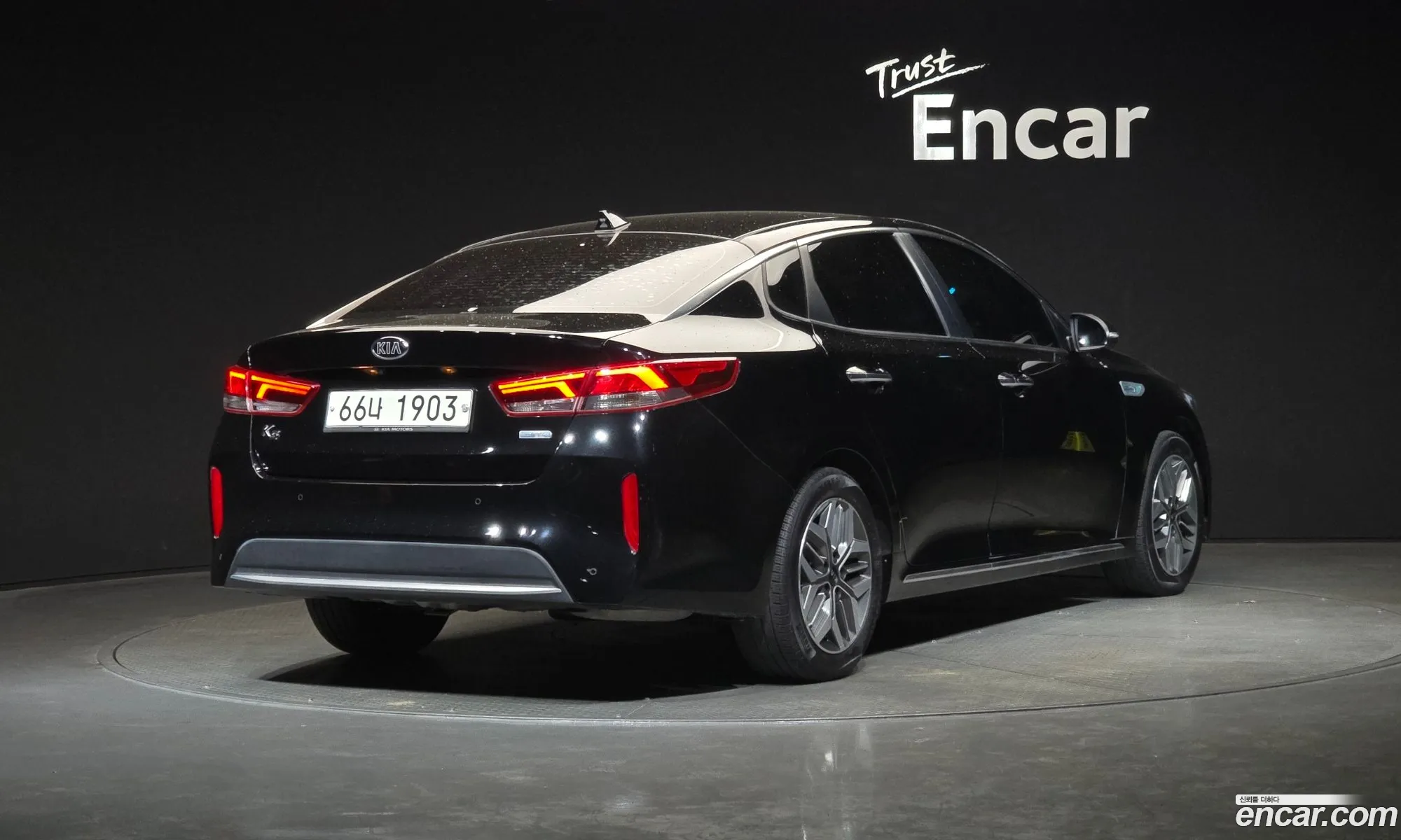 Kia K5 Hybrid 2018 — 7