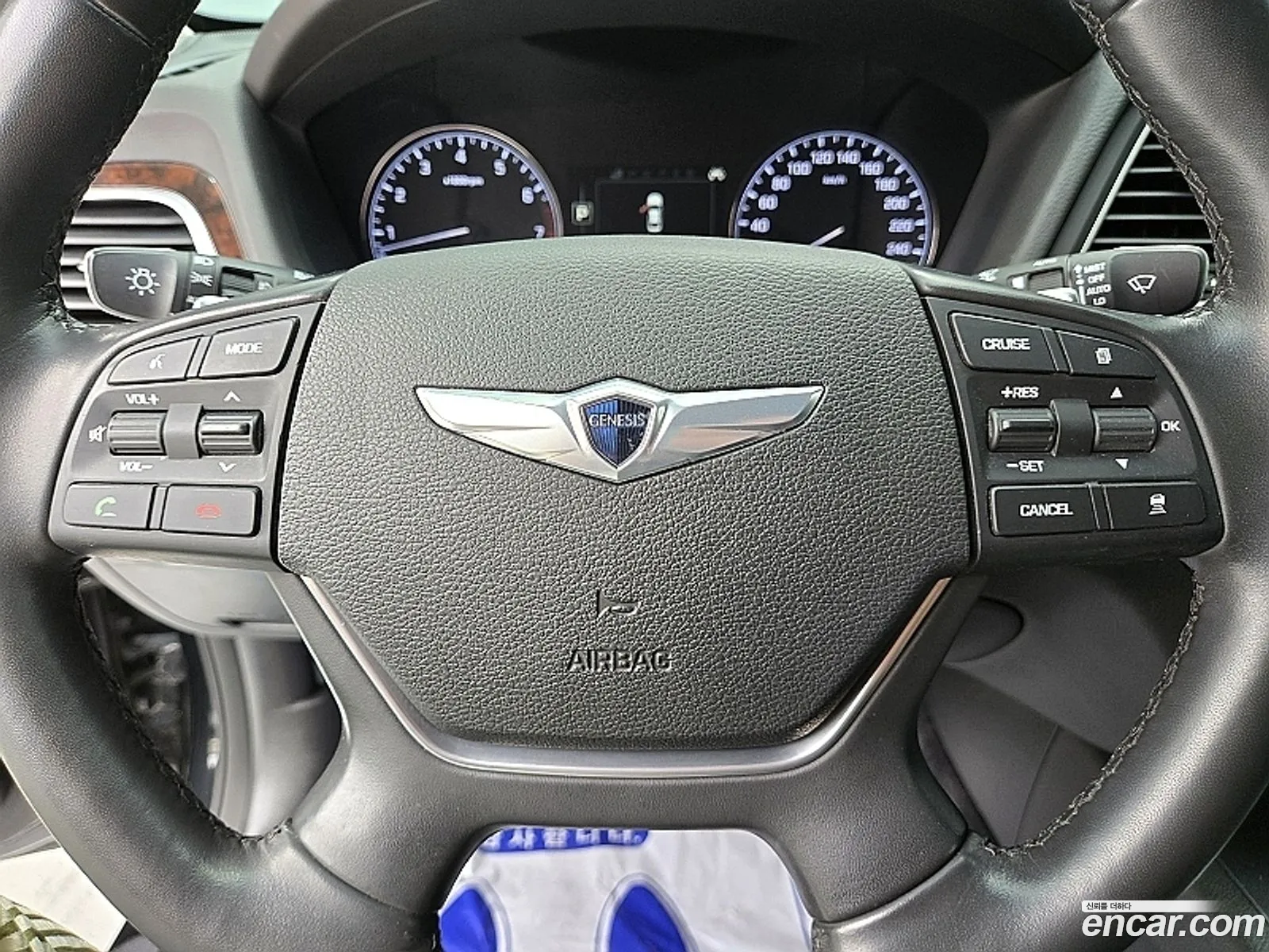 Hyundai Genesis DH 2015 — 3