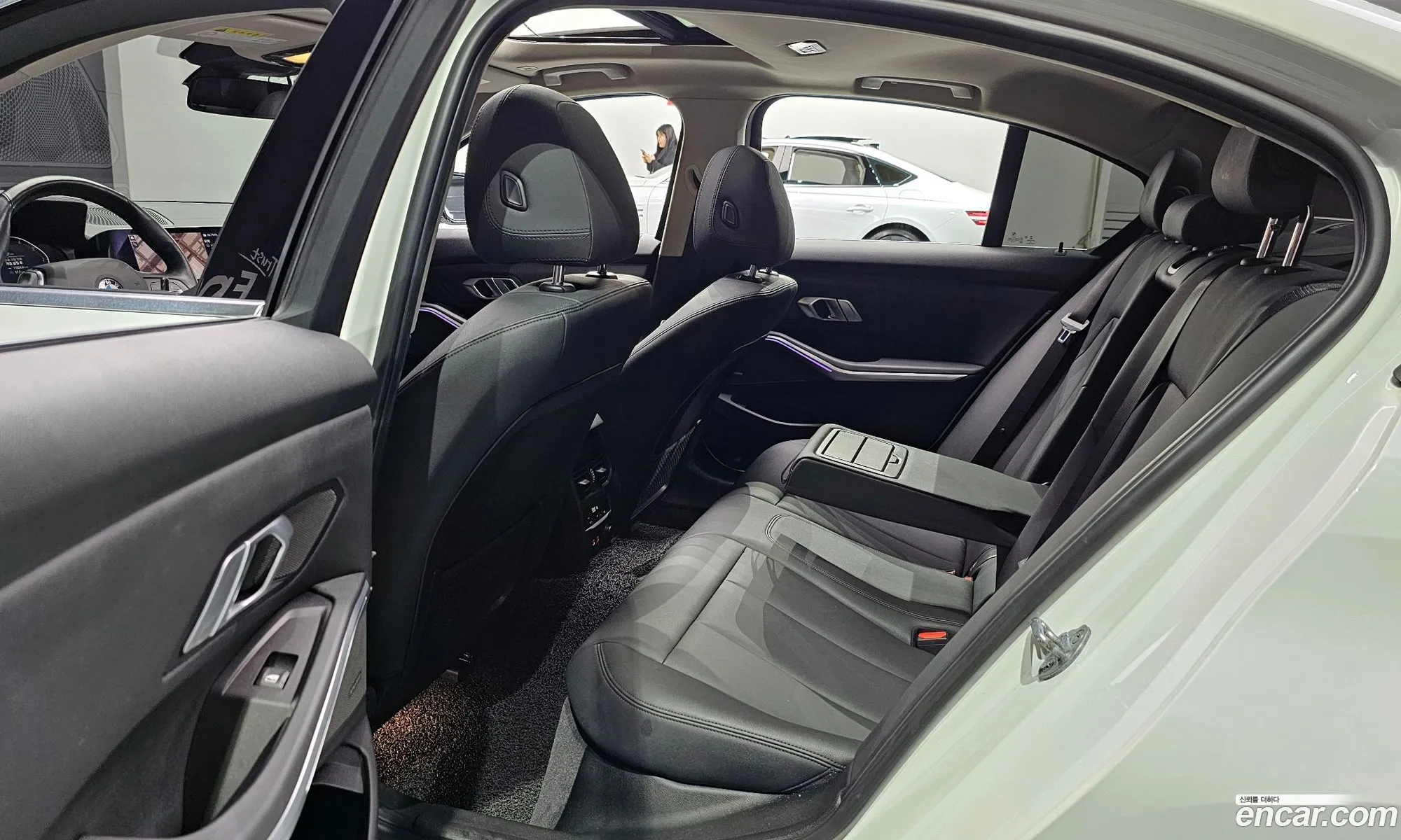 BMW 3 Series 2019 WBA5V5107KAJ59143 — 9
