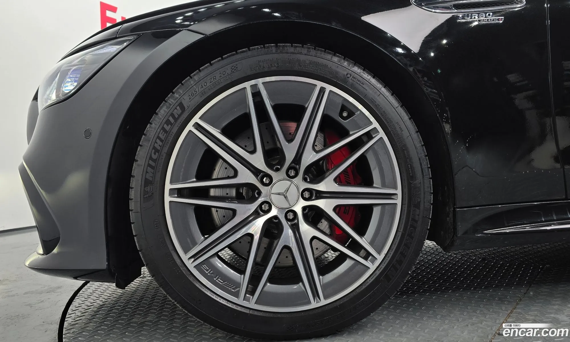 Mercedes-Benz AMG GT 2023 — 13