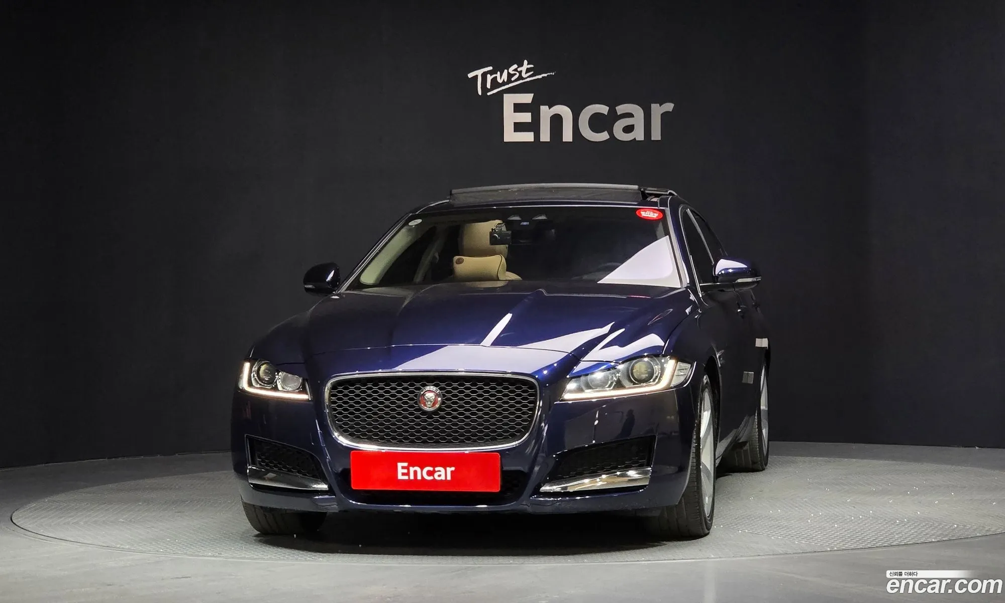 Jaguar XF 2017 — 4